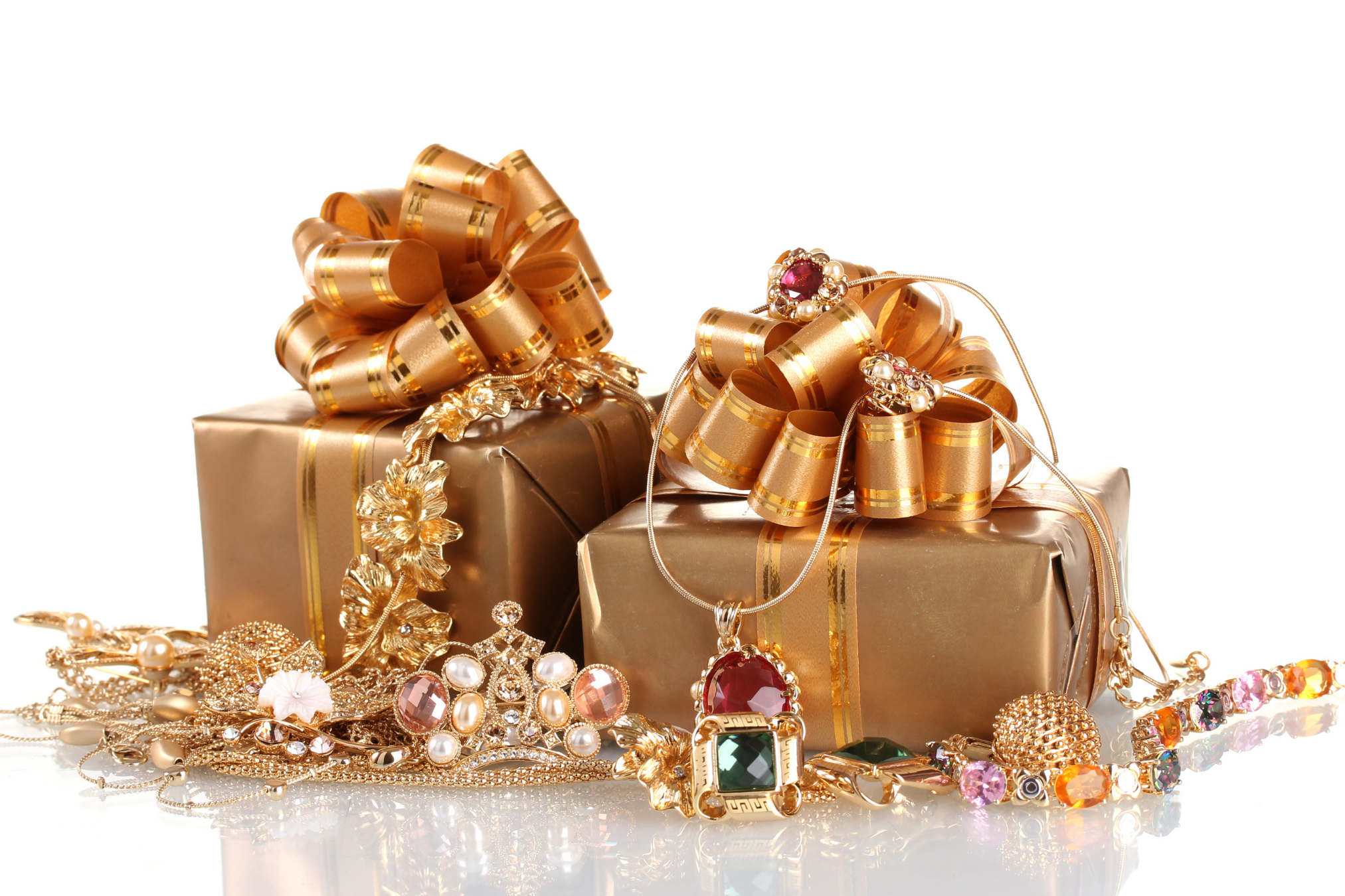 Ways To Hide Jewelry Presents On A Christmas Tree