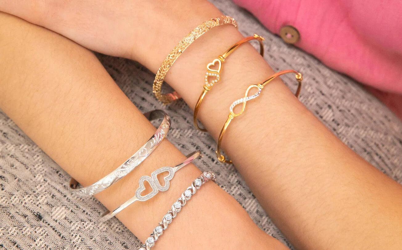 Gold vs. Silver Jewelry