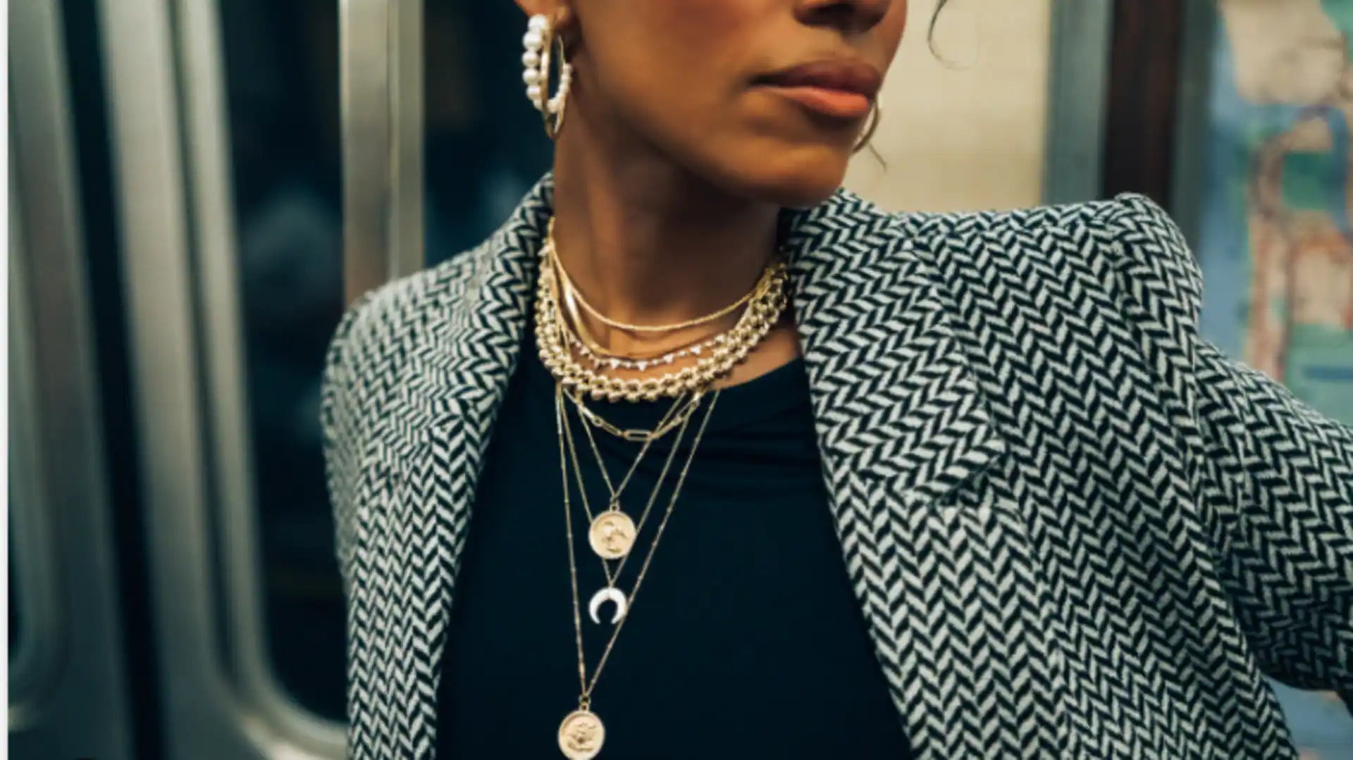Styling Jewelry with Winter Clothes