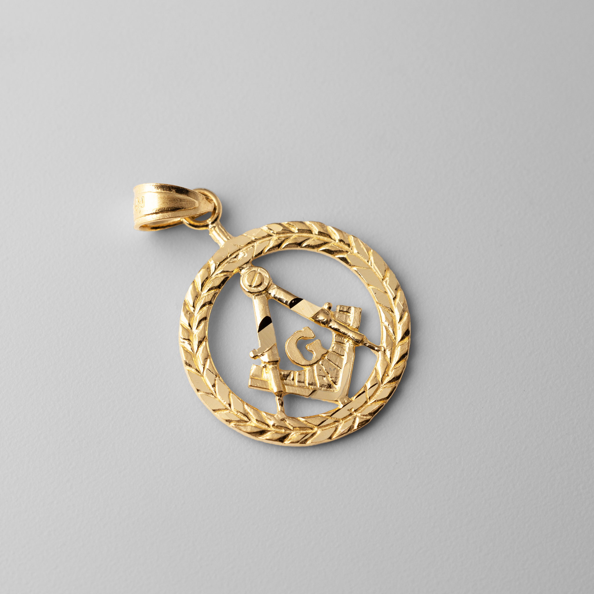 Gold Freemason Masonic Pendant - Model 1963 - Charlie & Co. Jewelry
