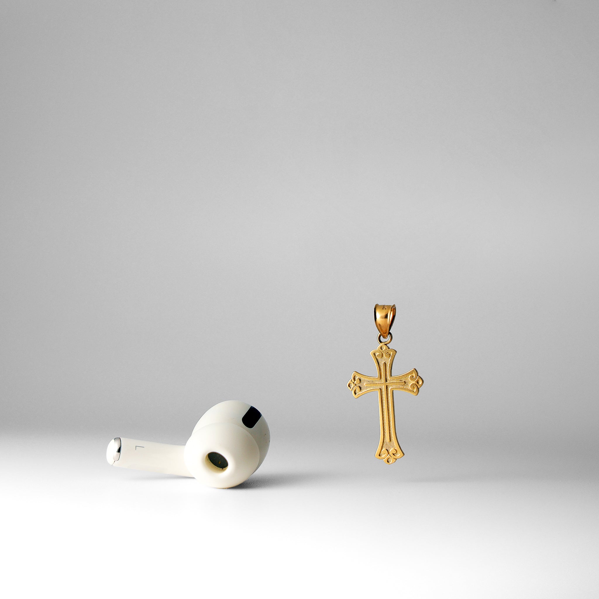 Gold Budded Cross Pendant - Model 0128 - Charlie & Co. Jewelry