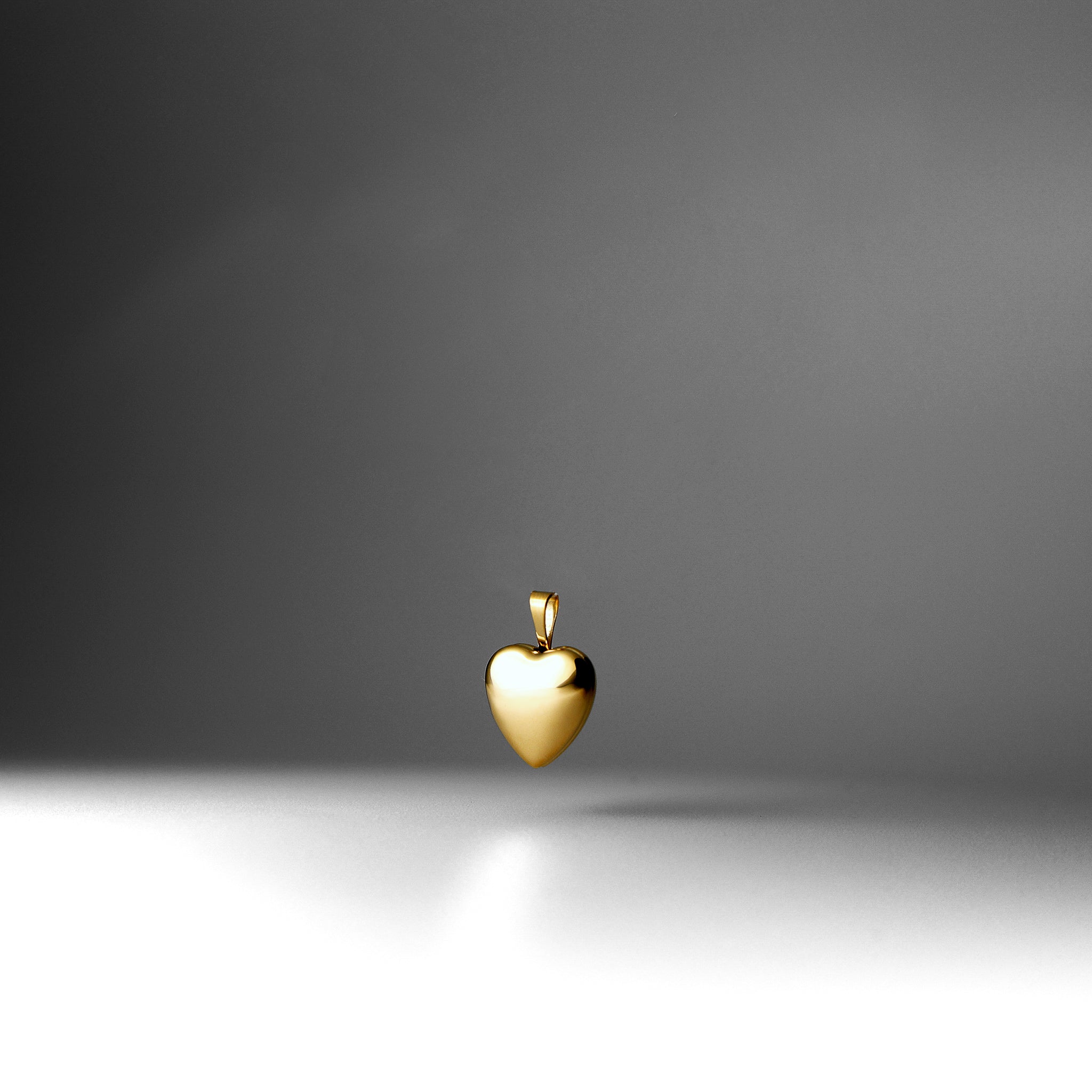 Gold Heart Locket Pendant Model-2041 - Charlie & Co. Jewelry