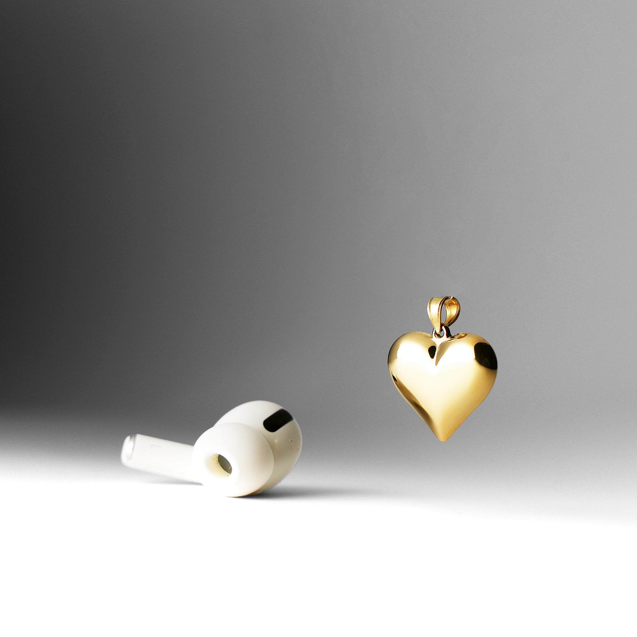 Gold Large Puffed Heart Necklace Charm Model-C2913 - Charlie & Co. Jewelry