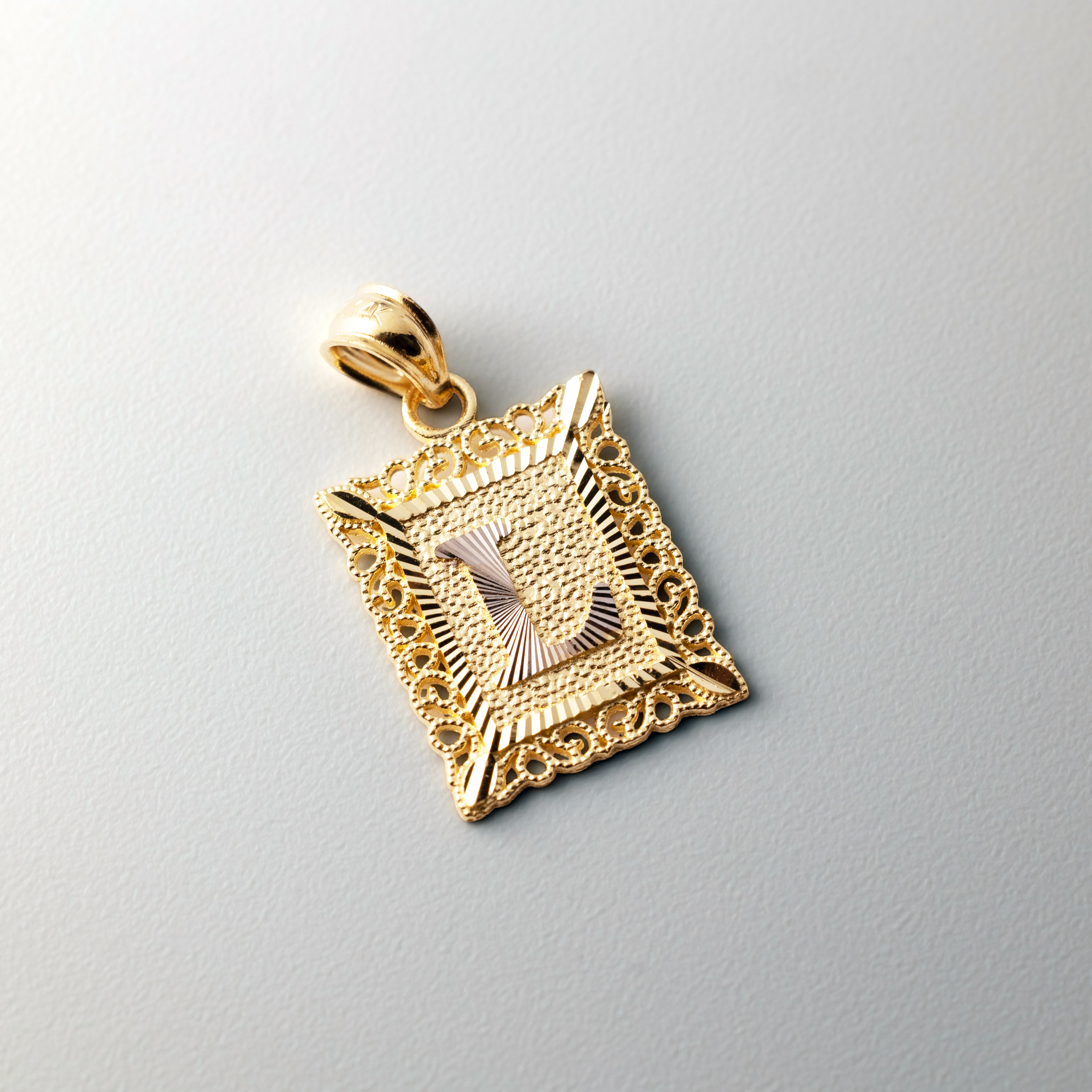 14K Gold Letter L Filigree Pendants | A-Z 14K Gold Pendants - Charlie & Co. Jewelry