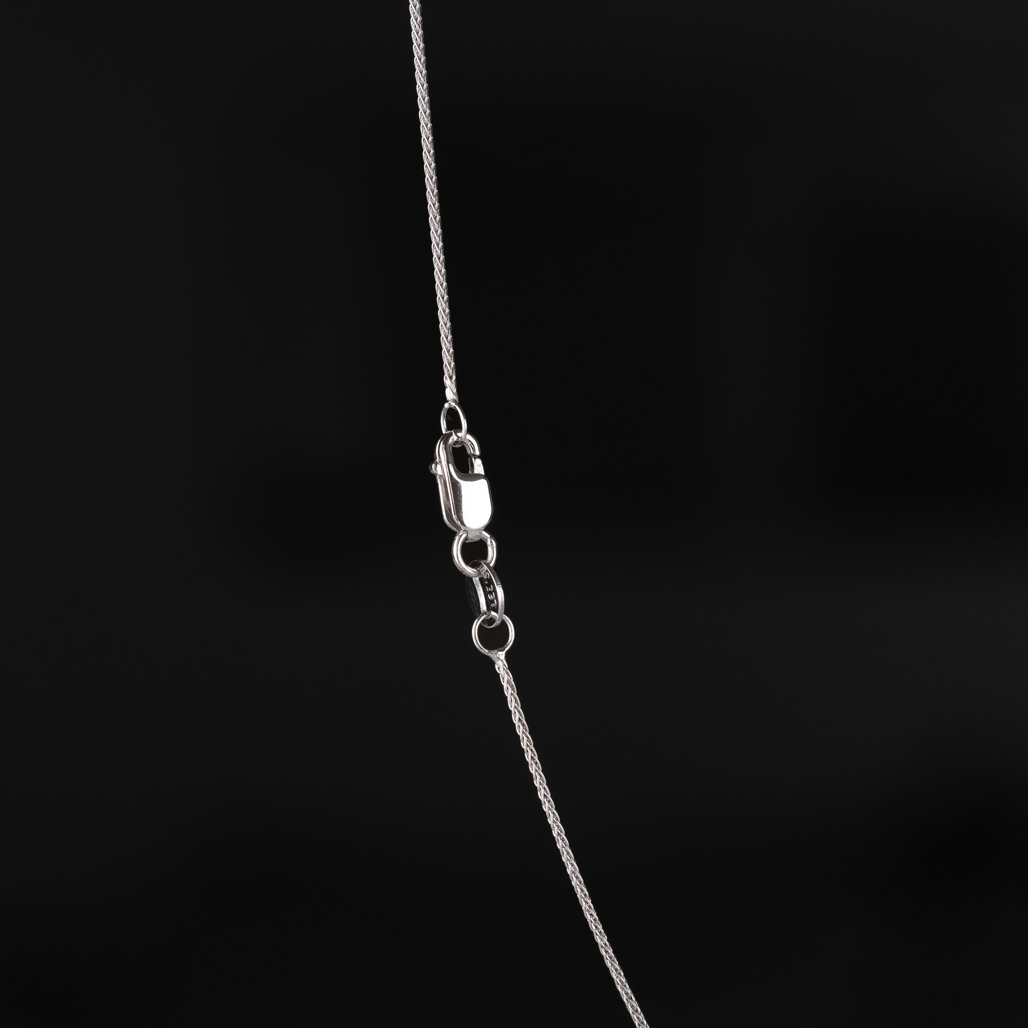 14K White Gold 0.9mm Rd Wheat Chain - Model CH-0199