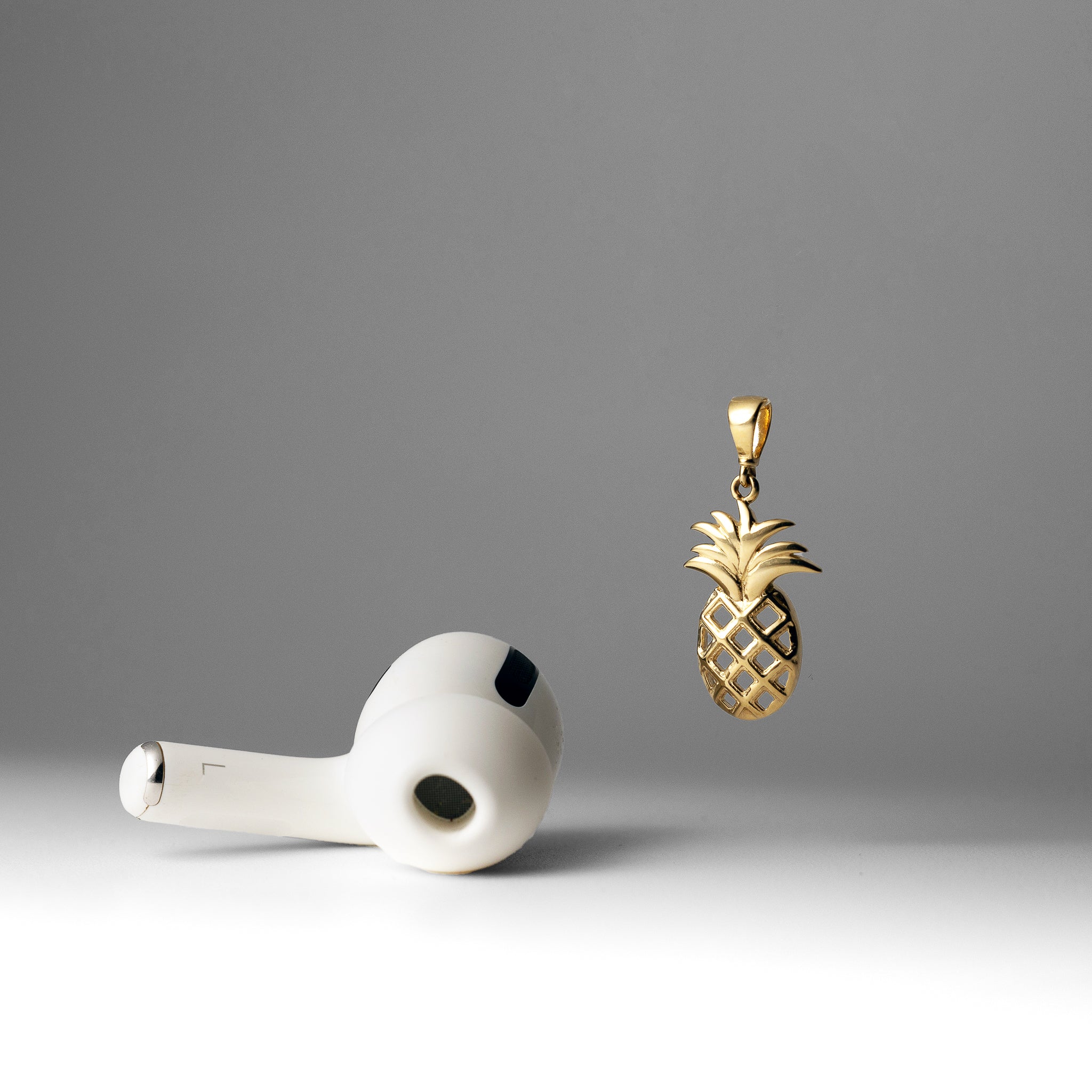 Gold Pineapple Pendant Necklace - Model PT3120 - Charlie & Co. Jewelry