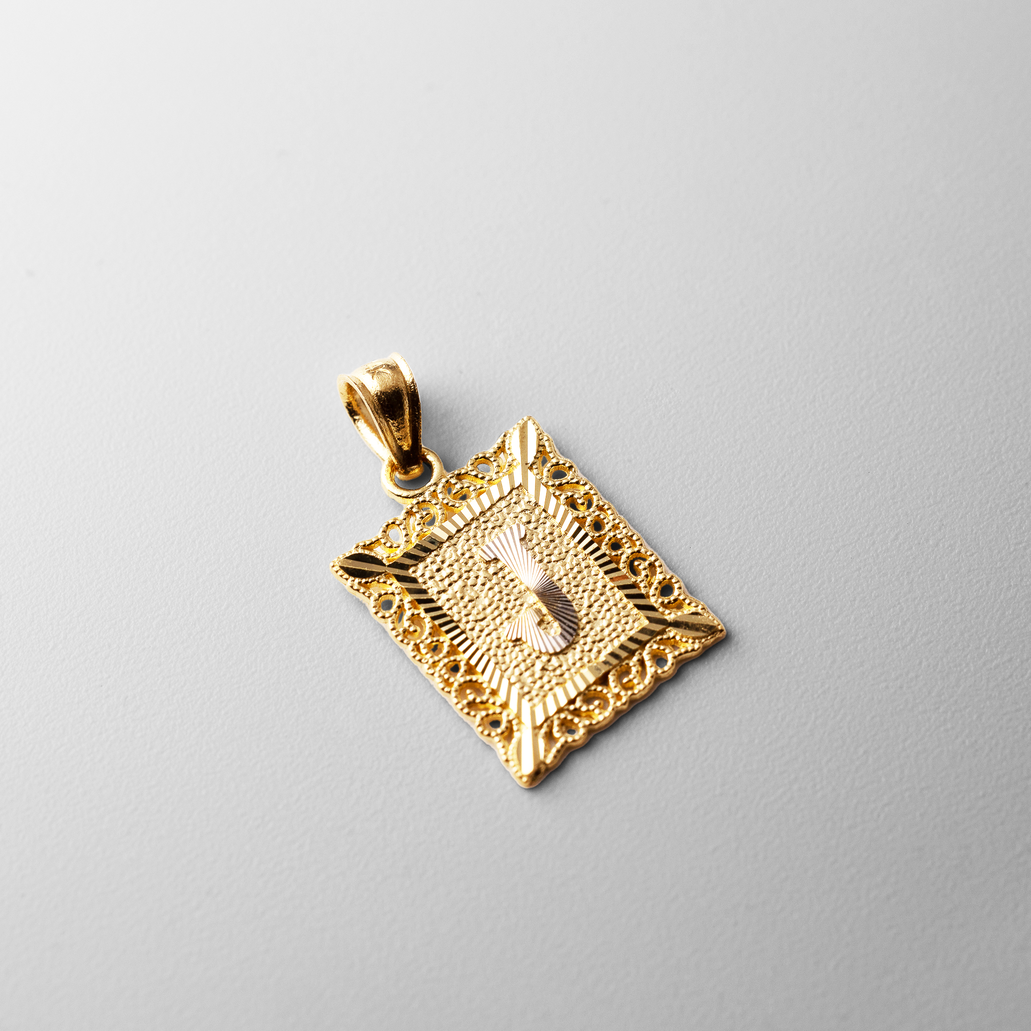 Gold Letter E Filigree Pendants | A-Z Gold Pendants - Charlie & Co. Jewelry