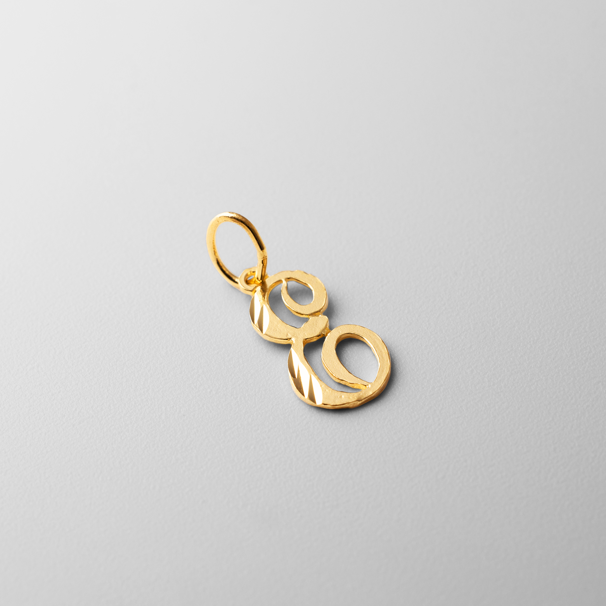 Gold Calligraphy Letter E Pendant | A-Z Pendants - Charlie & Co. Jewelry
