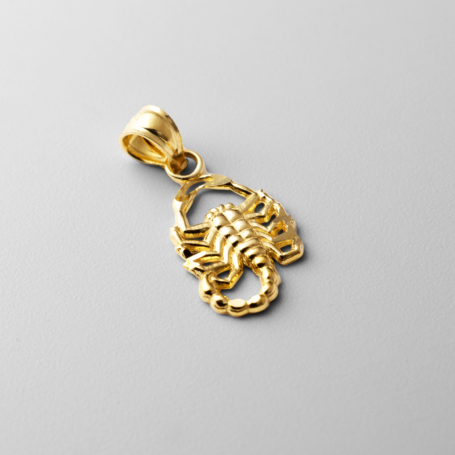 Gold Scorpion Pendant Model-1587 - Charlie & Co. Jewelry