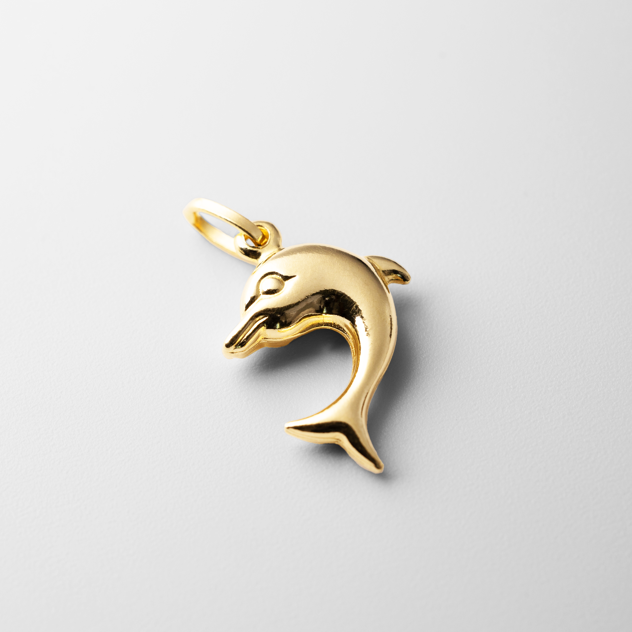 Gold Dolphin Pendant Model-484 - Charlie & Co. Jewelry