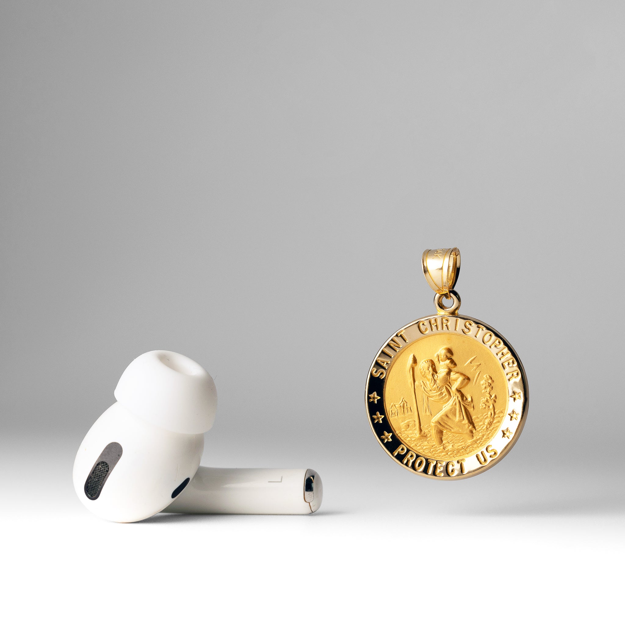 Gold Large Saint Christopher Round Hollow Medal Pendant - Model 1239 - Charlie & Co. Jewelry