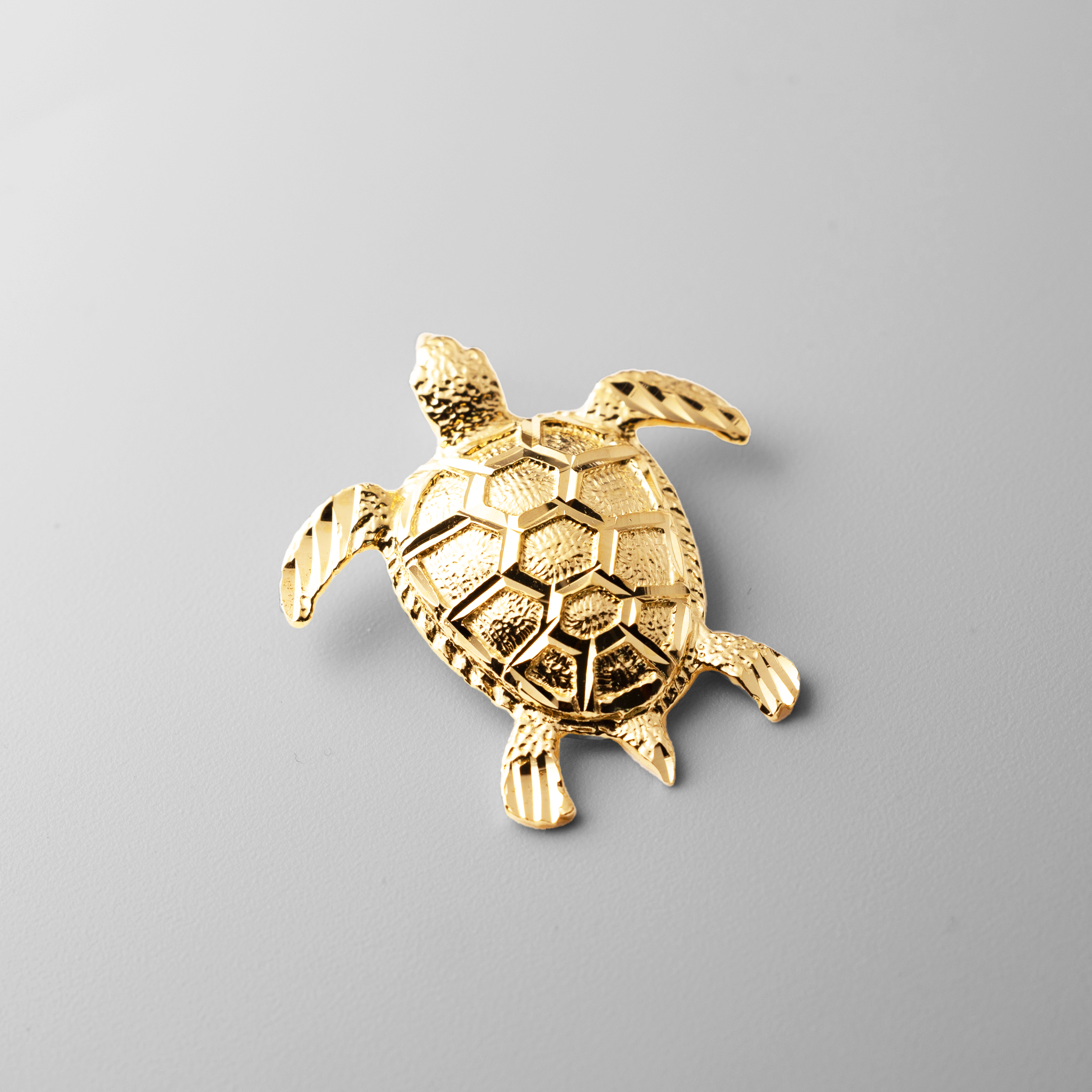 Gold Large Sea Turtle Pendant - Model 1683 - Charlie & Co. Jewelry