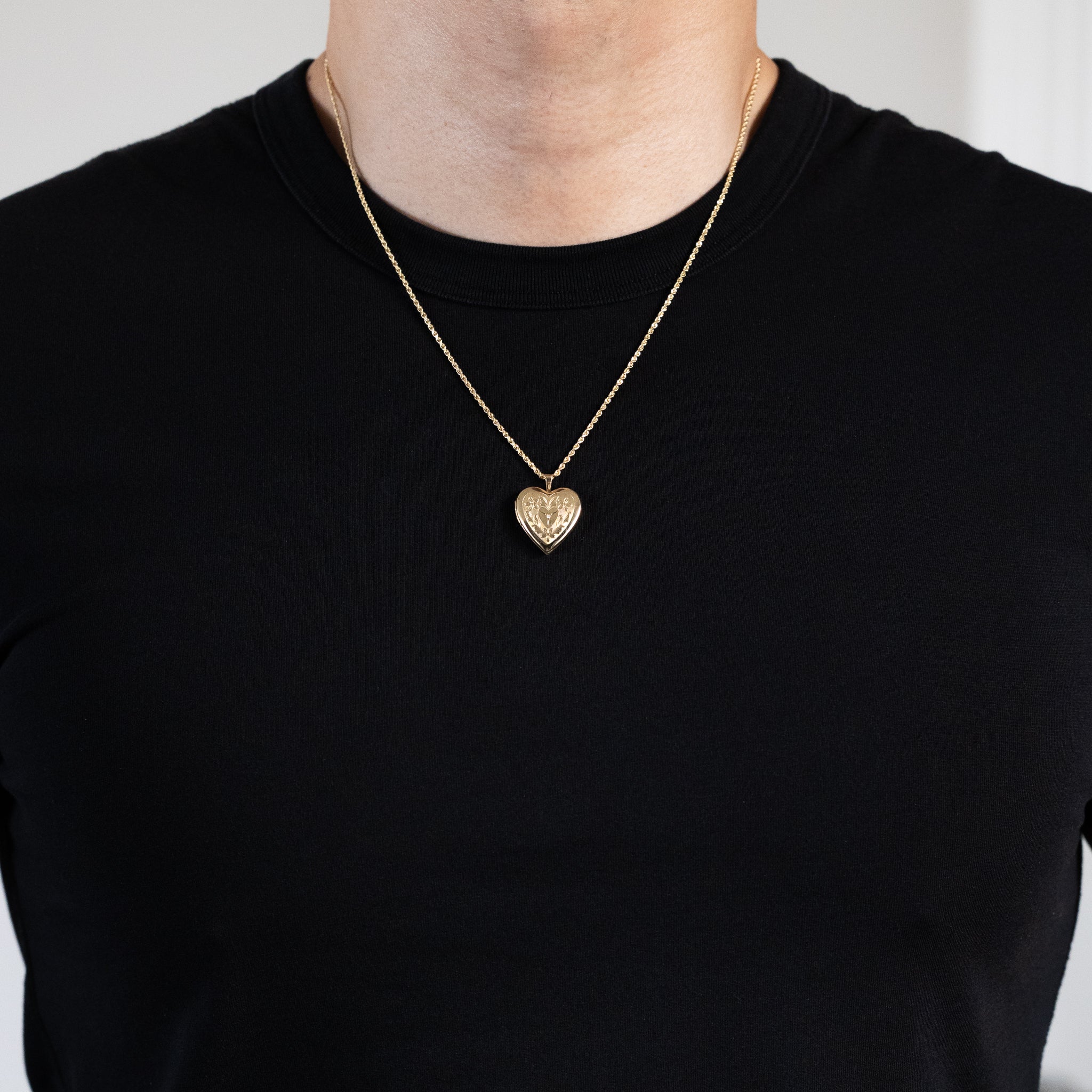 Gold 20mm Polished Floral Design Diamond Heart Locket Pendant - Model XL848 - Charlie & Co. Jewelry