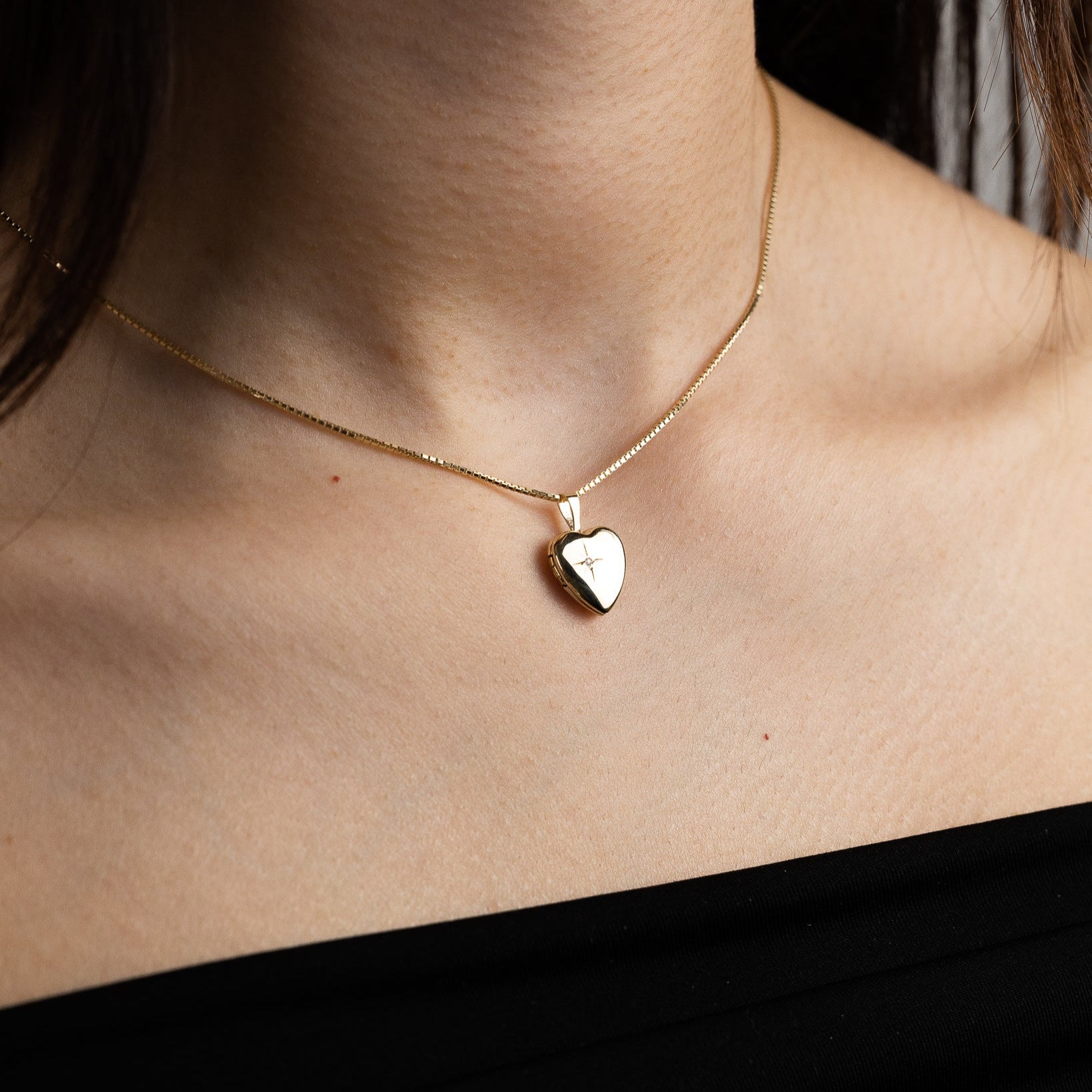 Gold Heart Locket Pendant - Model 0622 - Charlie & Co. Jewelry