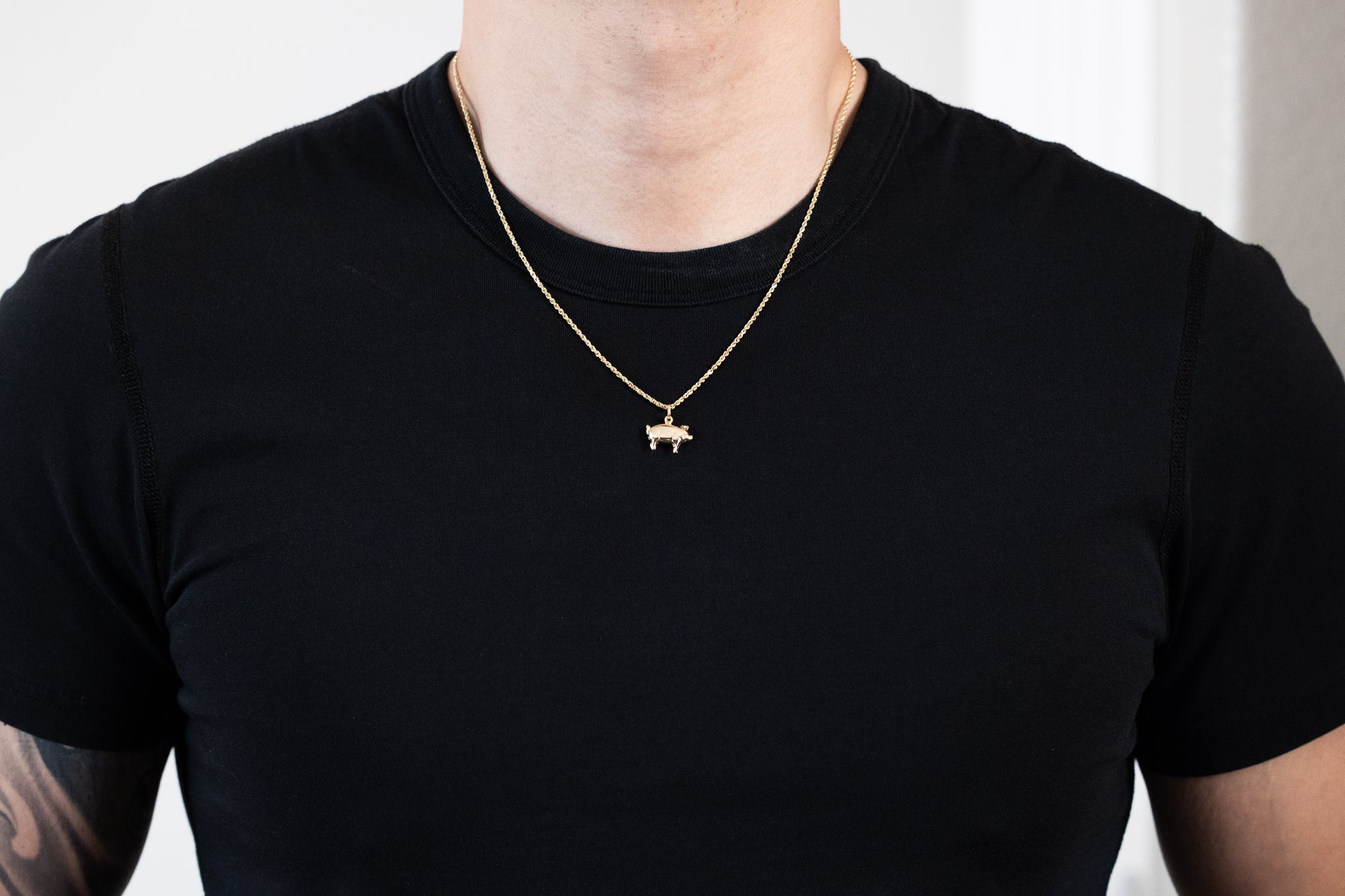 Gold 3D Pig Pendant - Charlie & Co. Jewelry