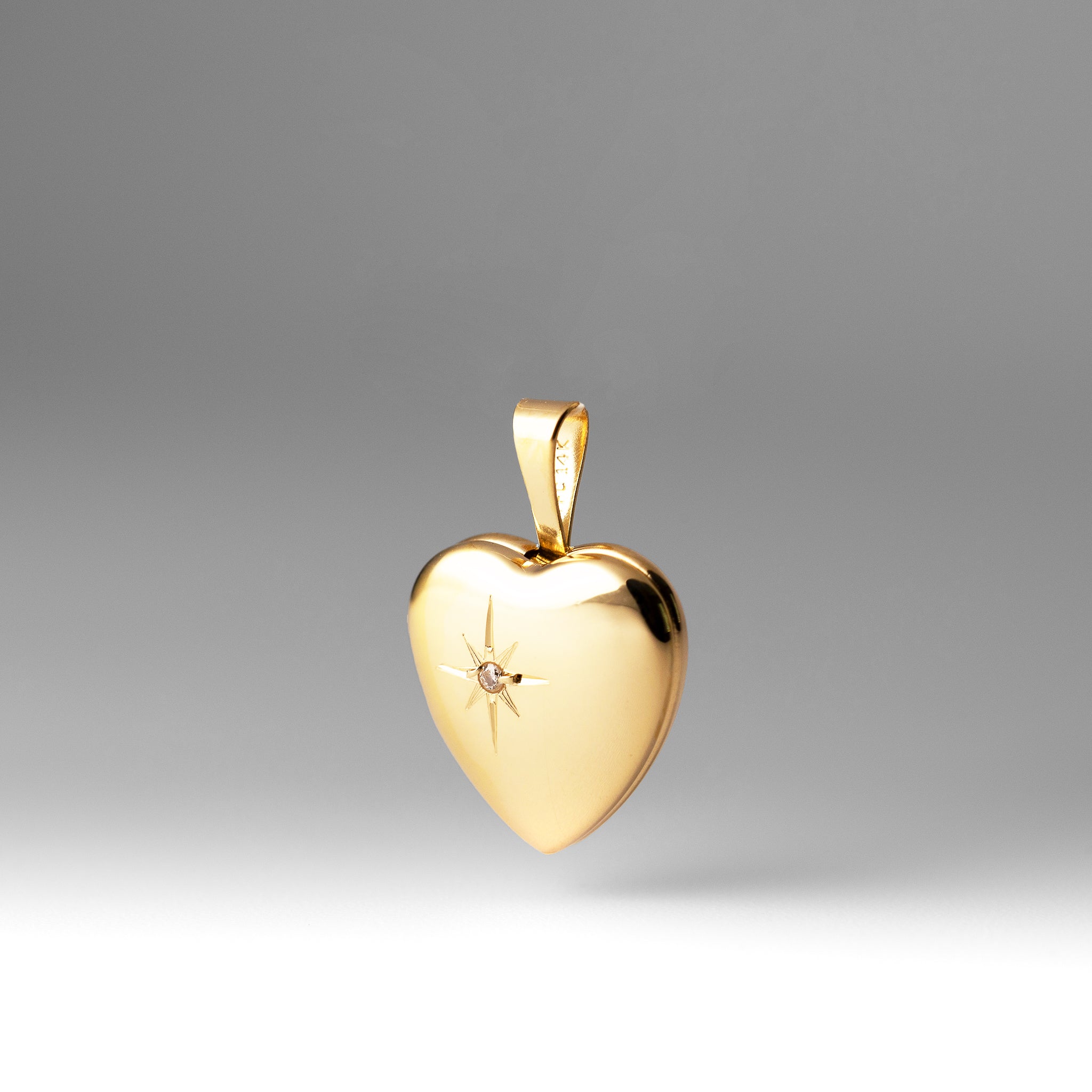 Gold Heart Locket Pendant - Model 0622 - Charlie & Co. Jewelry