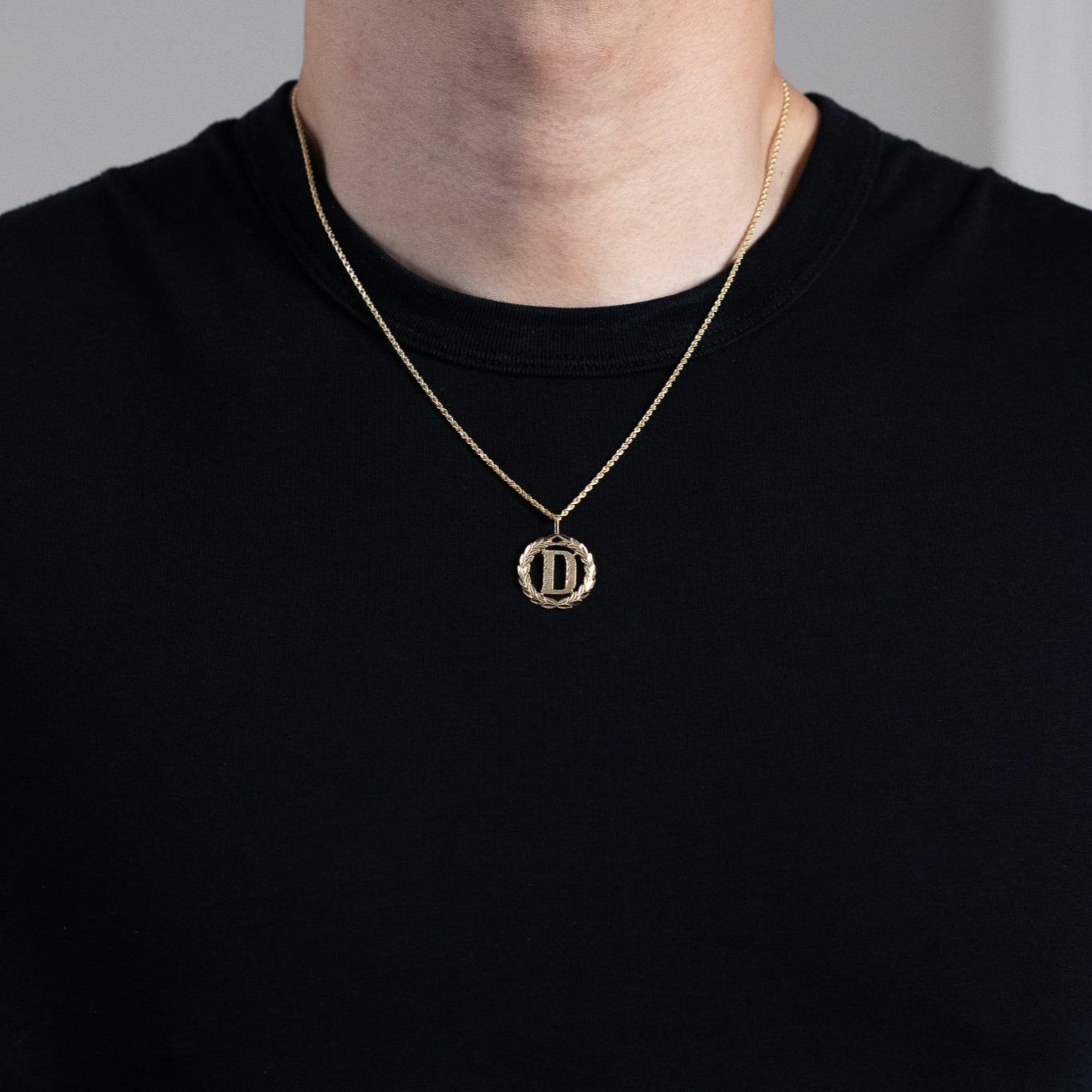 Gold Wreath D Initial Pendant | A-Z Pendants - Charlie & Co. Jewelry