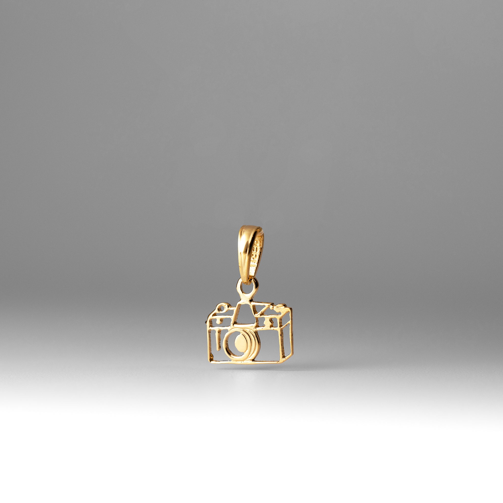 Gold Flat Cut-Out Camera Charm - Model K7155 - Charlie & Co. Jewelry