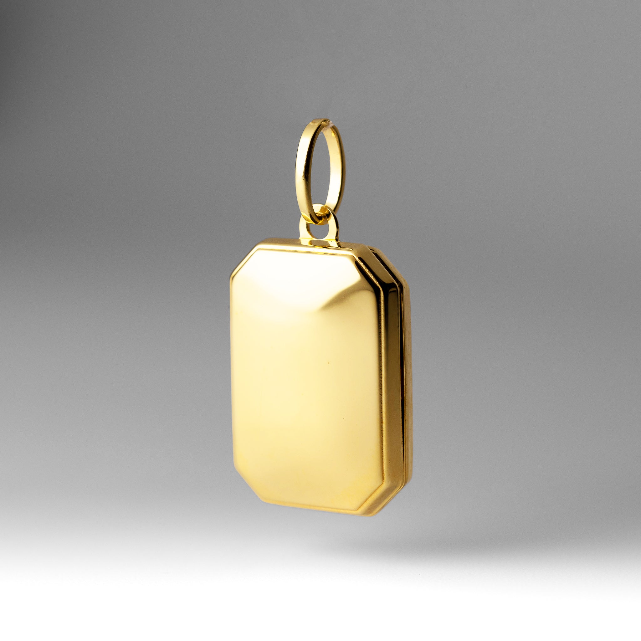 Gold Polished 20x15mm Curved Rectangle Locket - Model XL873 - Charlie & Co. Jewelry