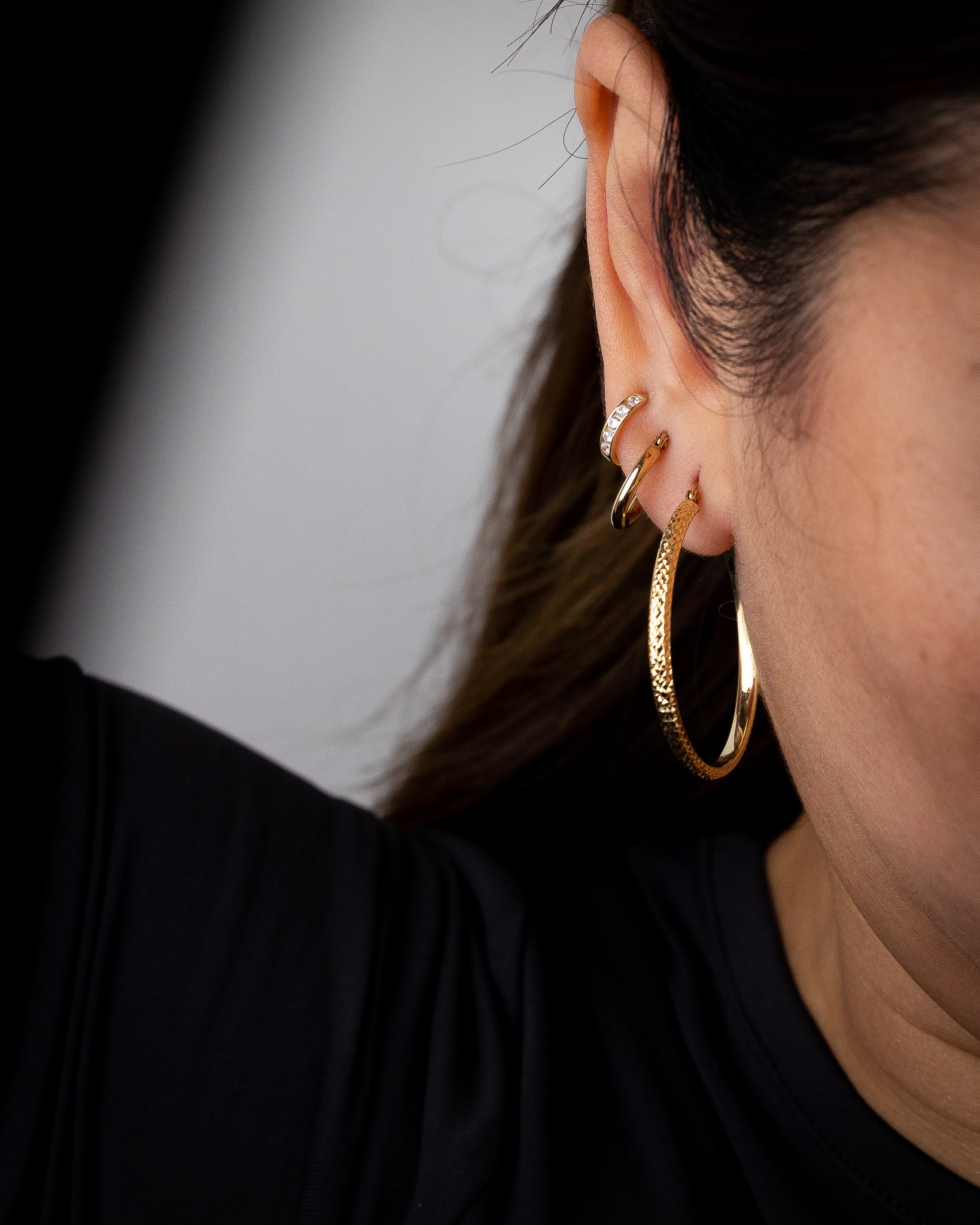 Gold Diamond Cut Hoop Earrings 35 MM Wide - Model 71 - Charlie & Co. Jewelry