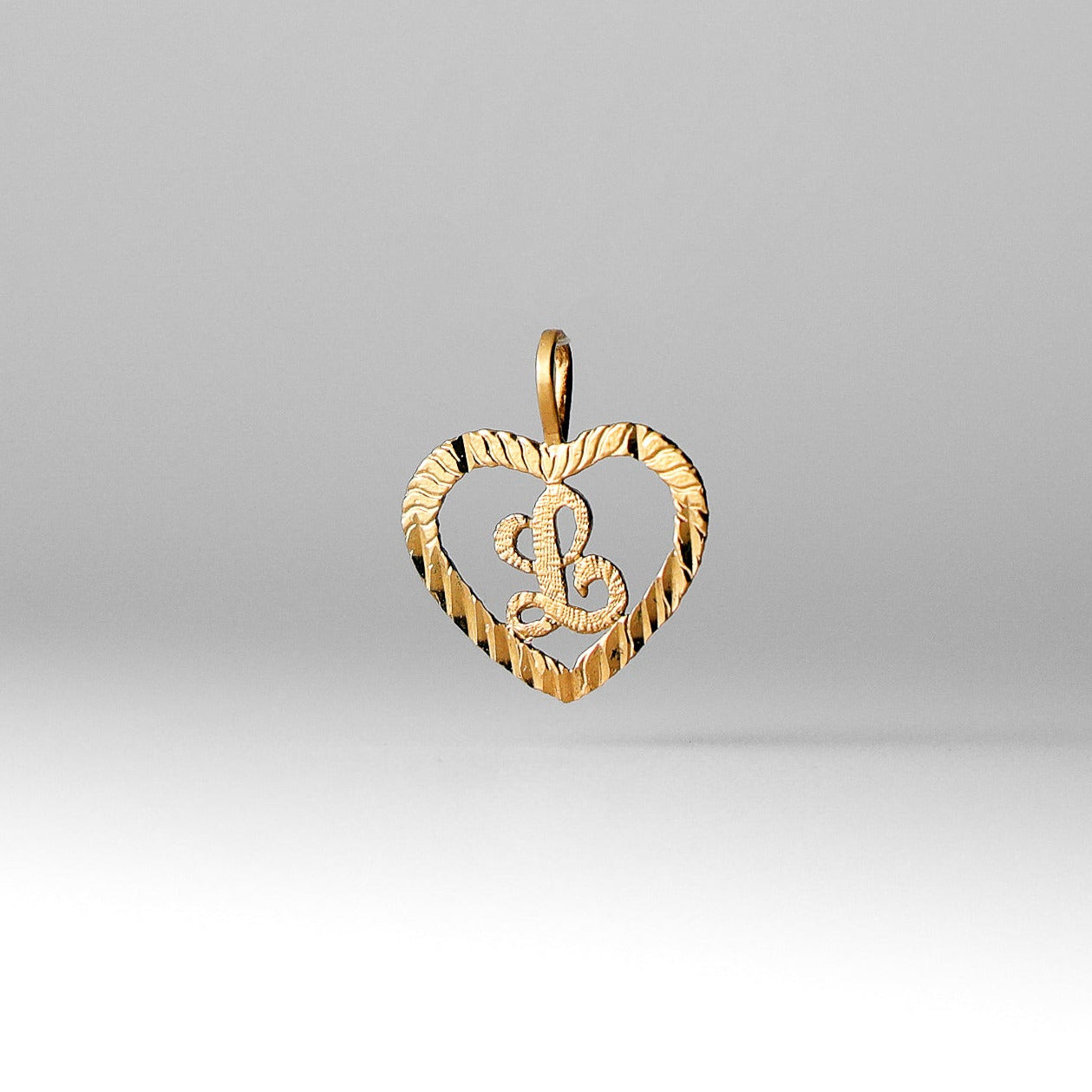 Gold Heart-Shaped Letter L Pendant | A-Z Pendants - Charlie & Co. Jewelry