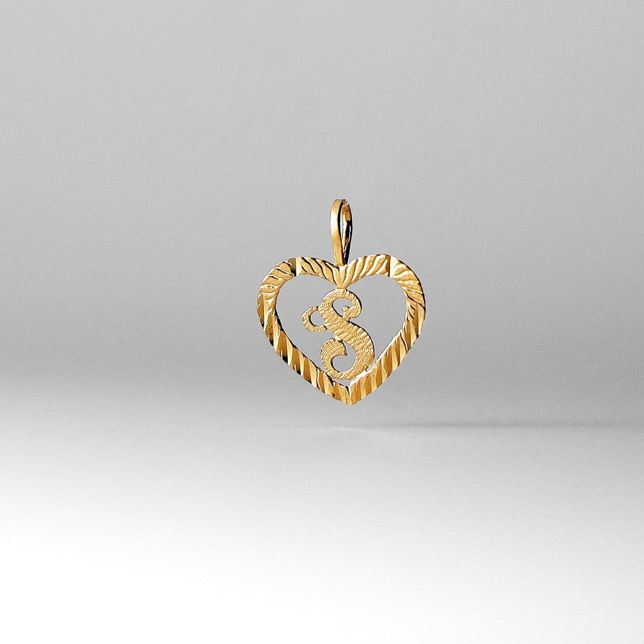 Gold Heart-Shaped Letter S Pendant | A-Z Pendants - Charlie & Co. Jewelry