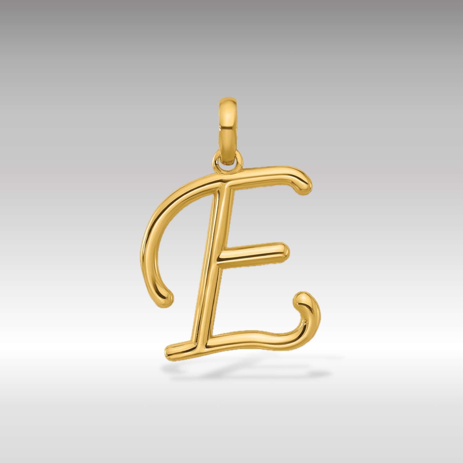 Fashion e letter pendant