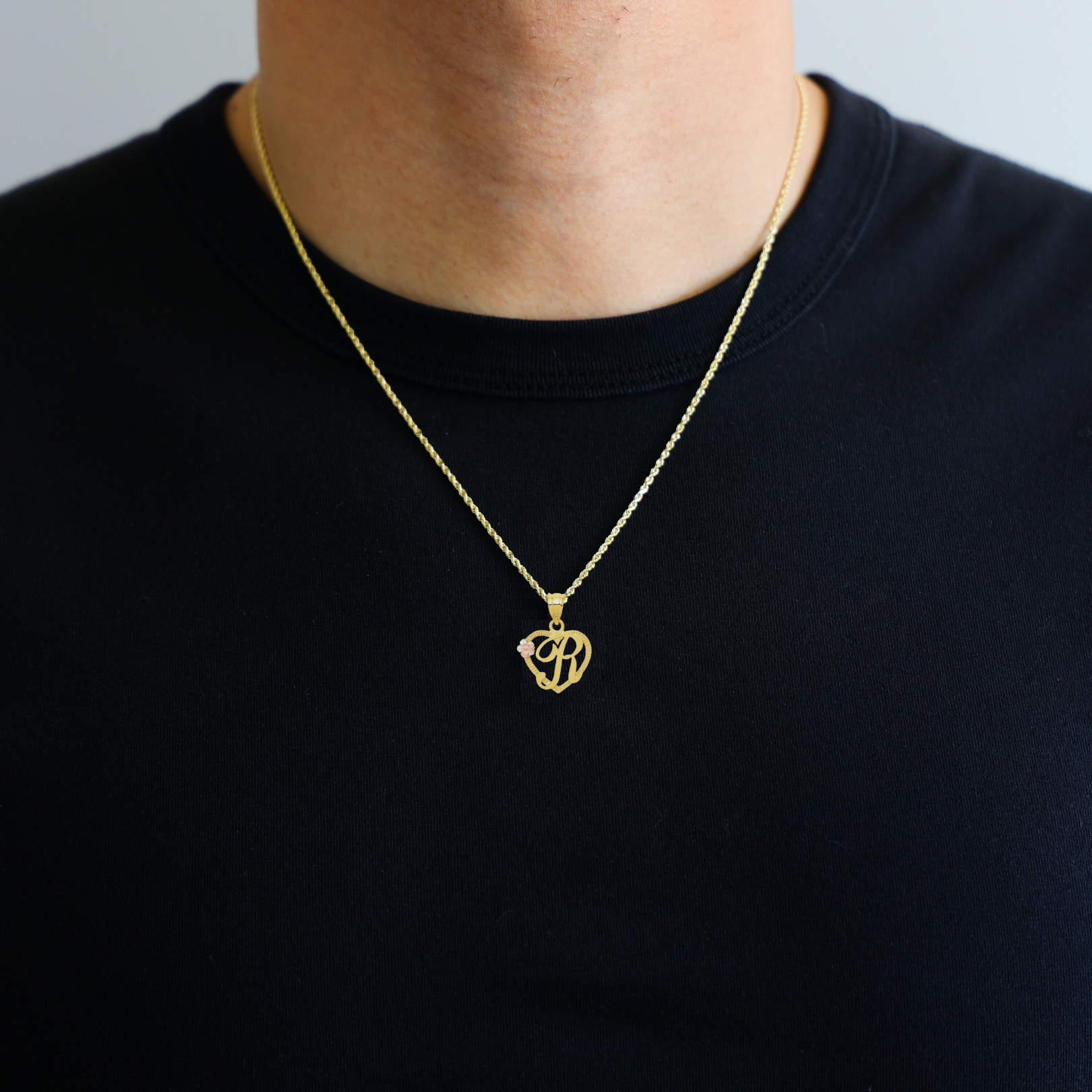14K Gold Script Letter 'R' Heart Charm with Floral Accent - Charlie & Co. Jewelry