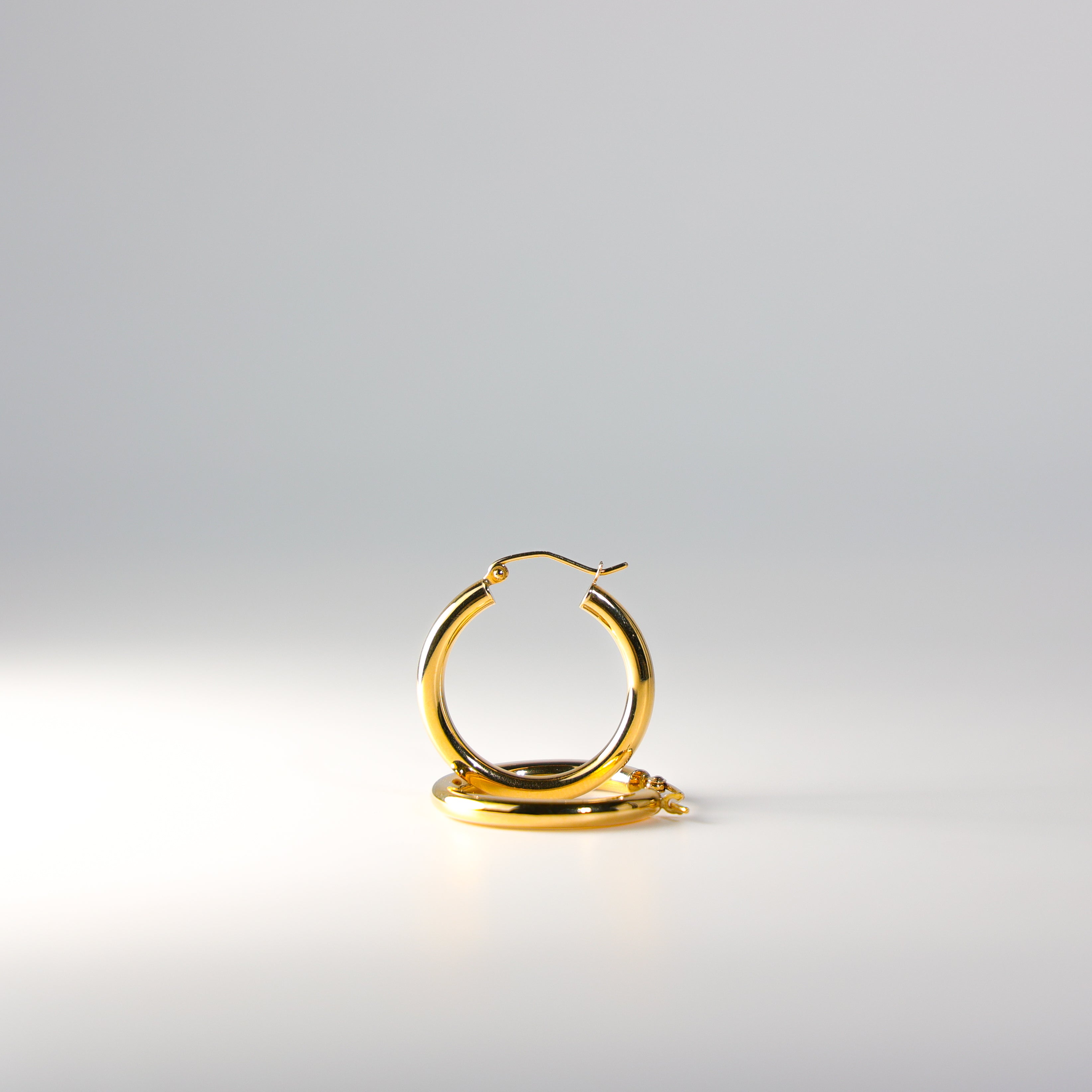 Gold 3mm Classic Plain Hoop Earrings (25mm) - Model 1028 - Charlie & Co. Jewelry