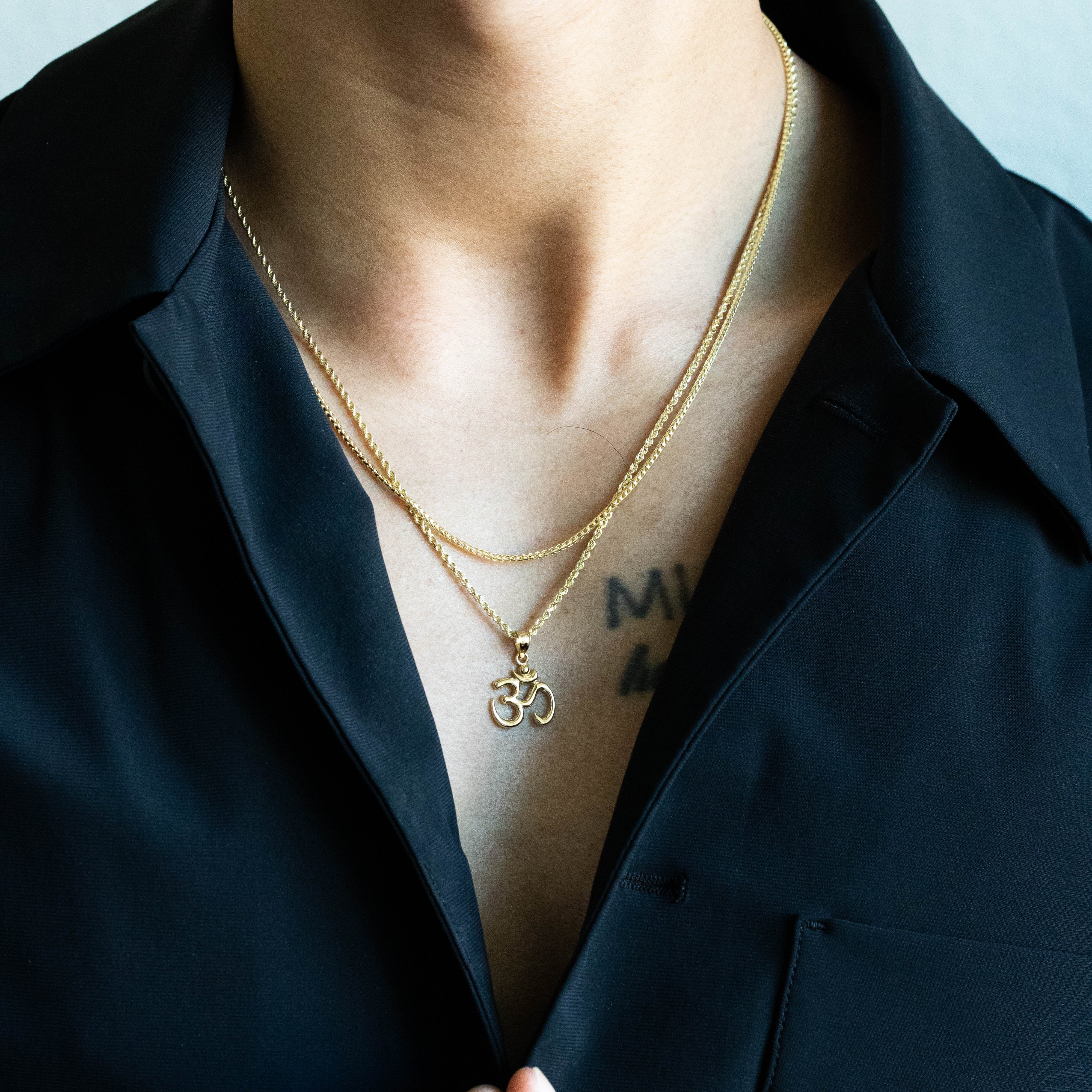 14K Gold Polished Om Charm Pendant - Model K5437 - Charlie & Co. Jewelry