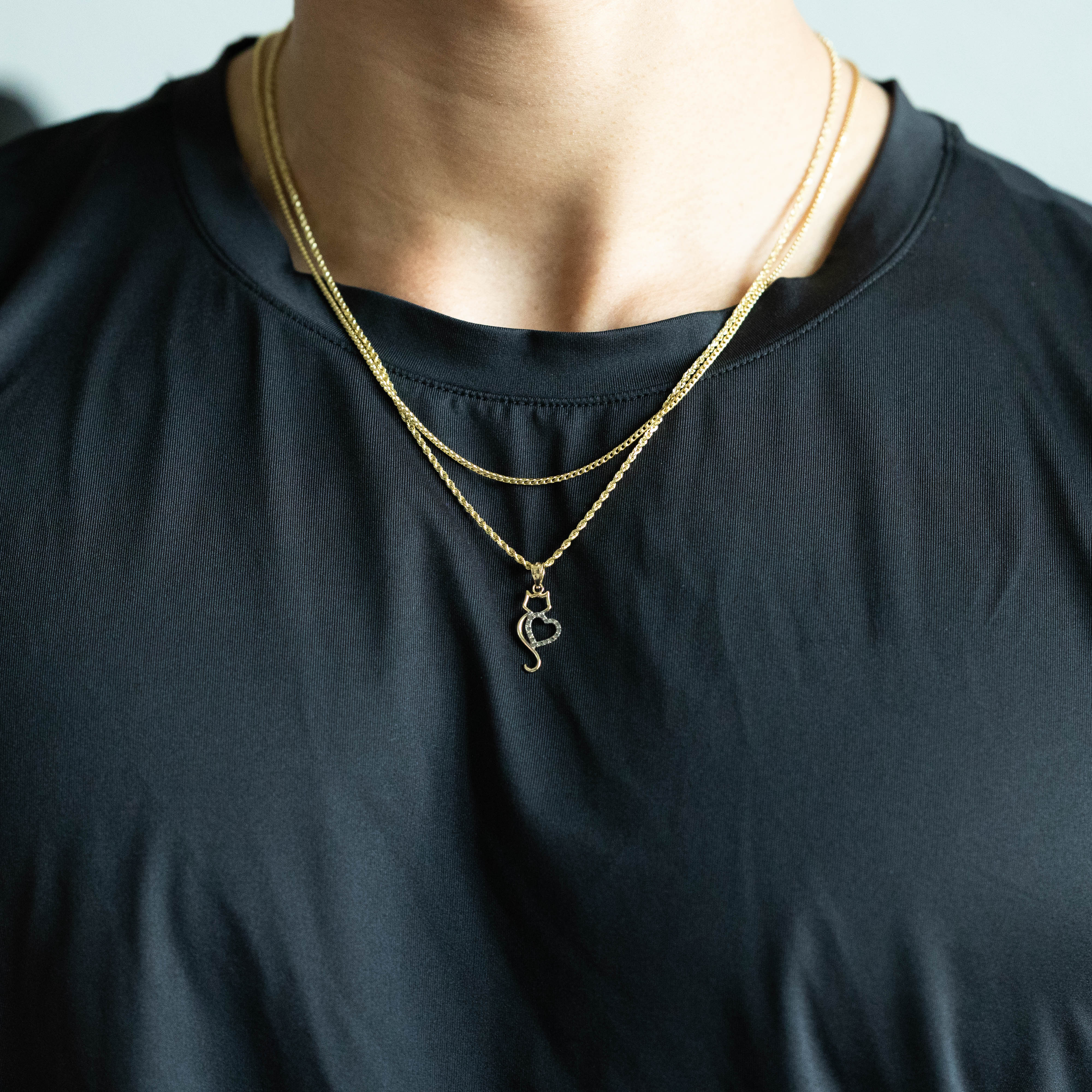 14K Gold Polished Cat with Heart Pendant