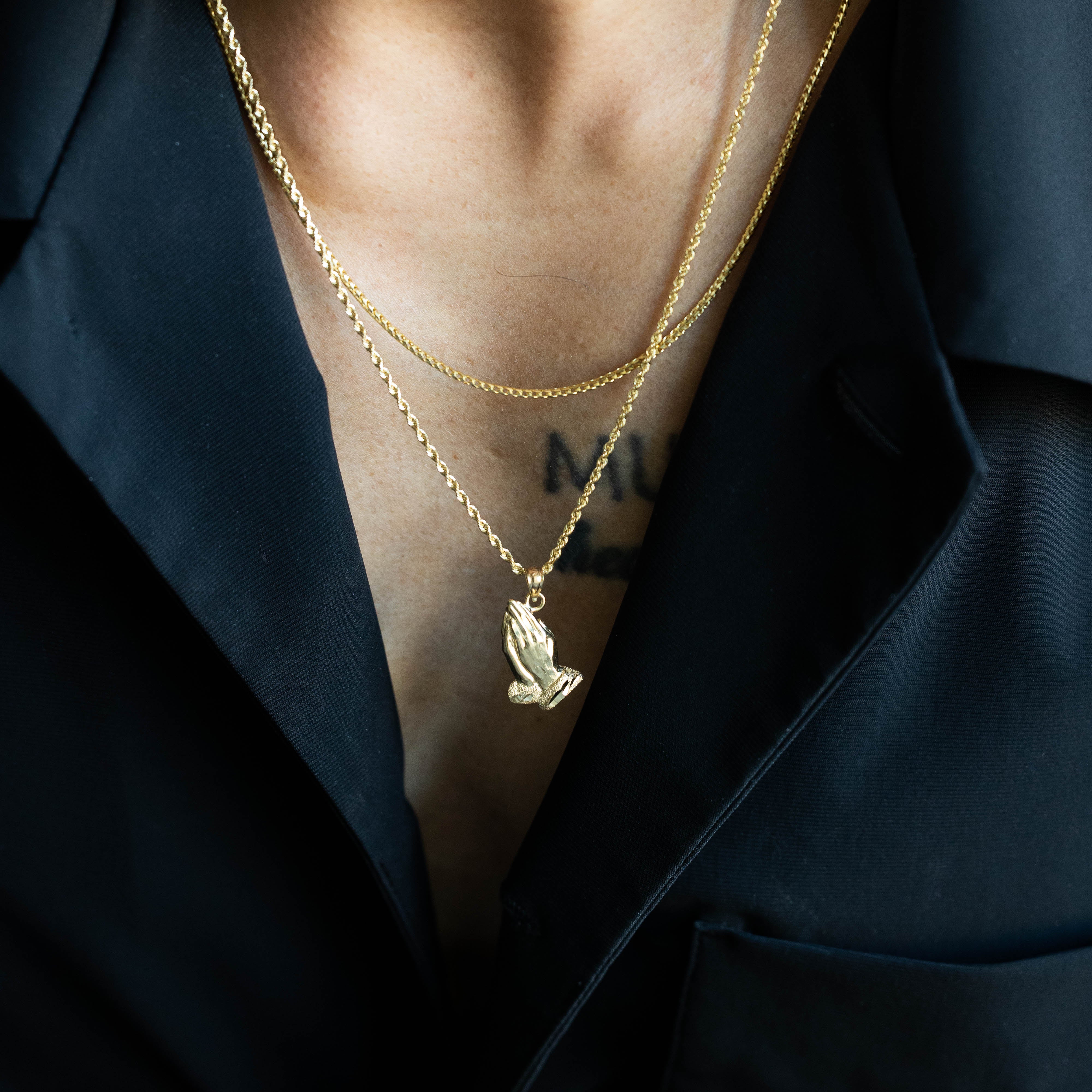 14K Gold Praying Hands Pendant - Model 1482