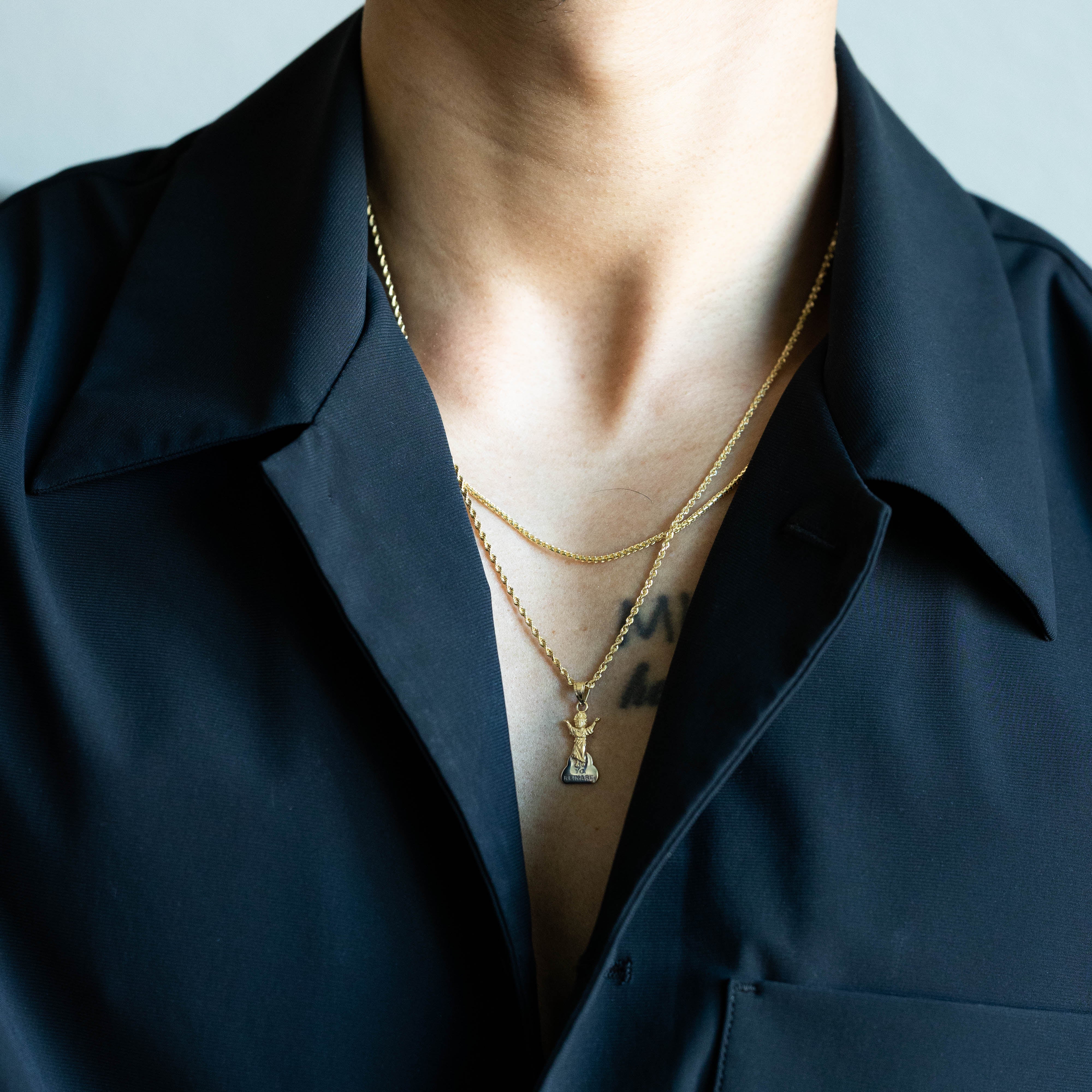 Gold Praying Jesus Religious Pendant Two-Tones - Model 90 - Charlie & Co. Jewelry