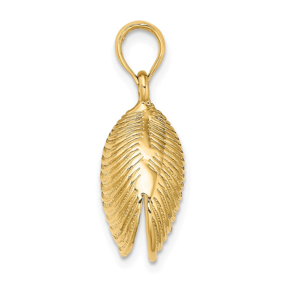 14K Gold 3D Textured Clam Shell Pendant - Charlie & Co. Jewelry