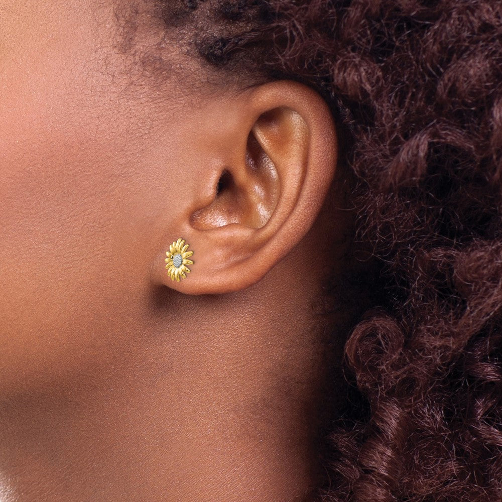 Gold Mini Daisy Post Earrings - Model TM735 - Charlie & Co. Jewelry