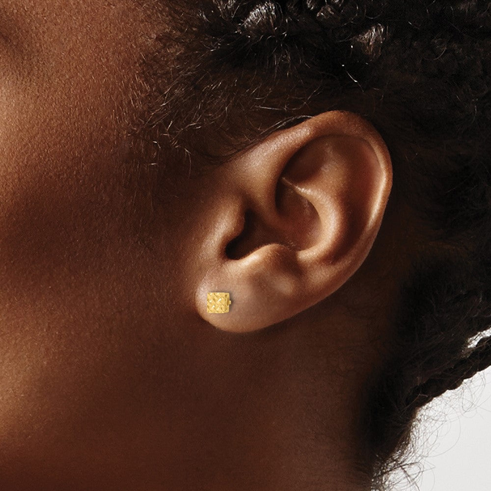 Gold Polished and Diamond-cut Square Post Earrings - Model YE2165 - Charlie & Co. Jewelry