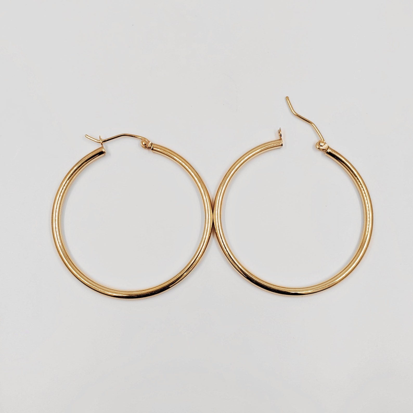 Gold Classic Huggie Hoop Earrings 35MM Wide Model-0137 - Charlie & Co. Jewelry