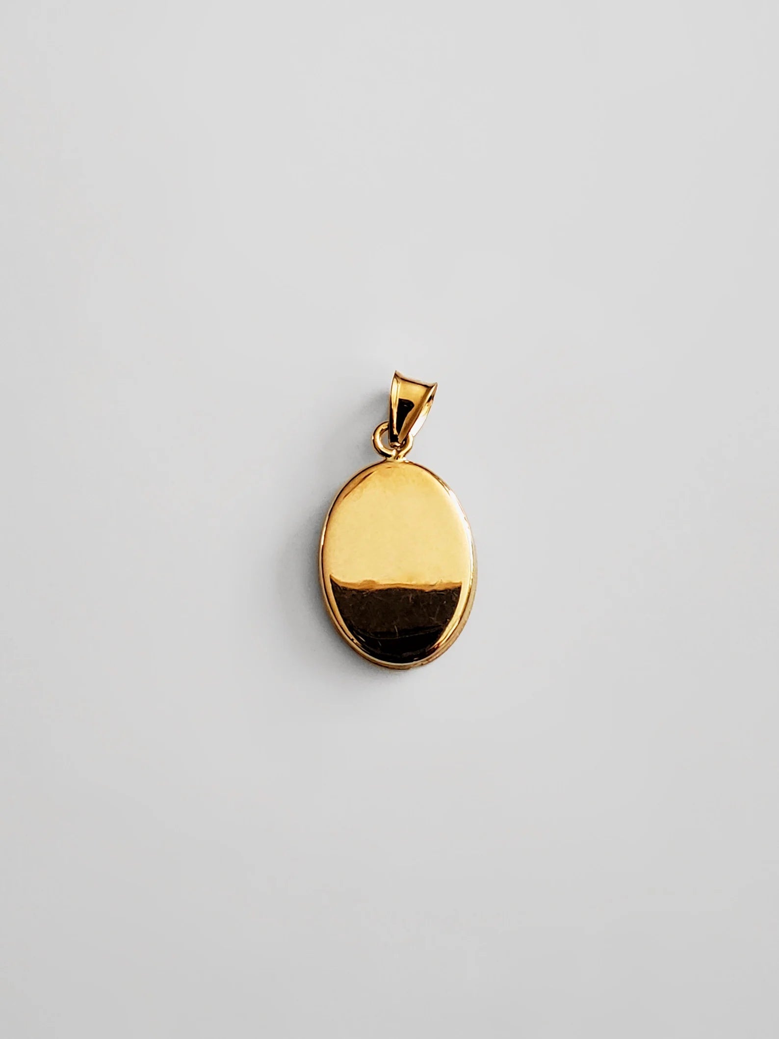 14k Real Gold Evil Eye Hamsa Oval Medal Model-2516 - Charlie & Co. Jewelry