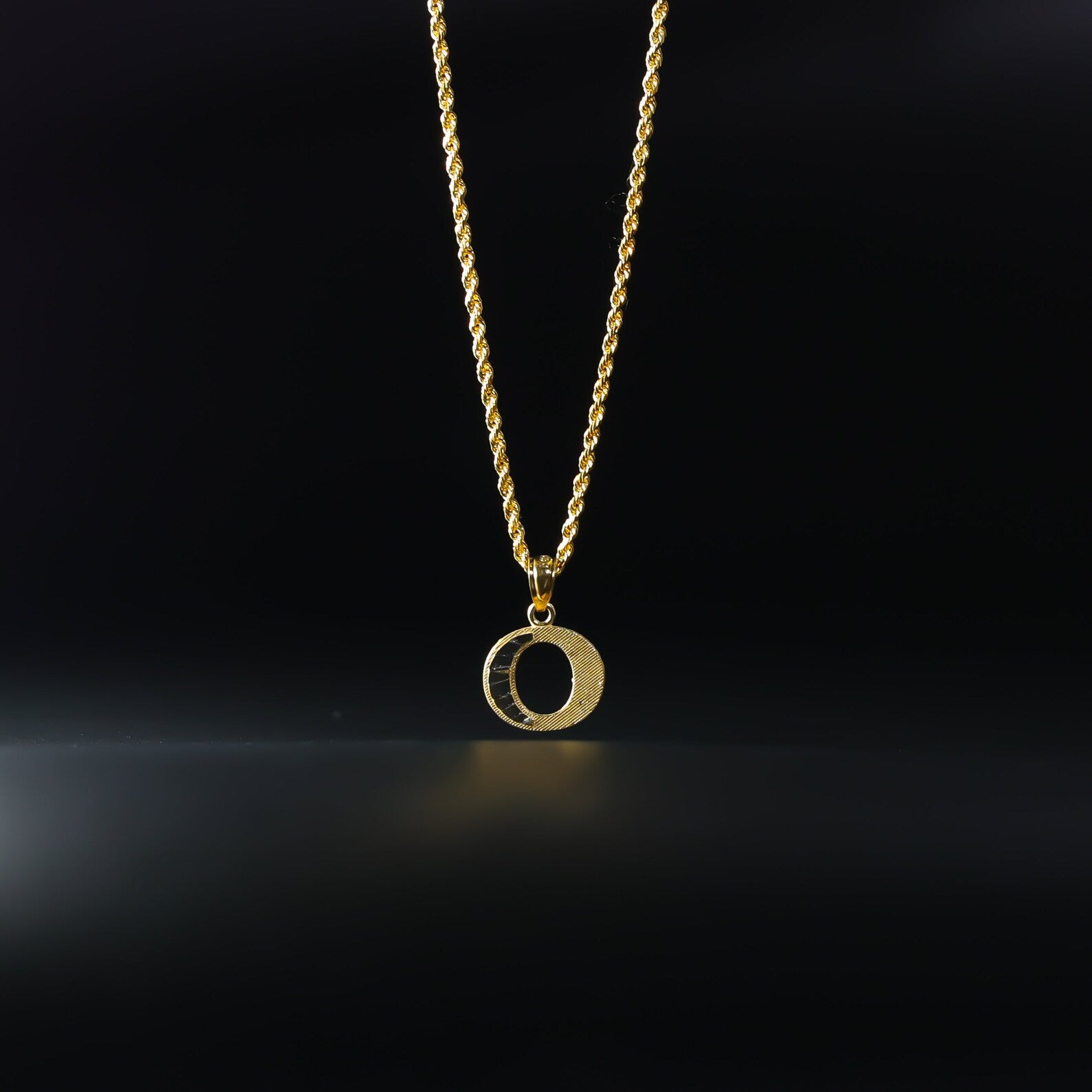 Gold Bold Letter O Pendant | A-Z Pendants - Charlie & Co. Jewelry