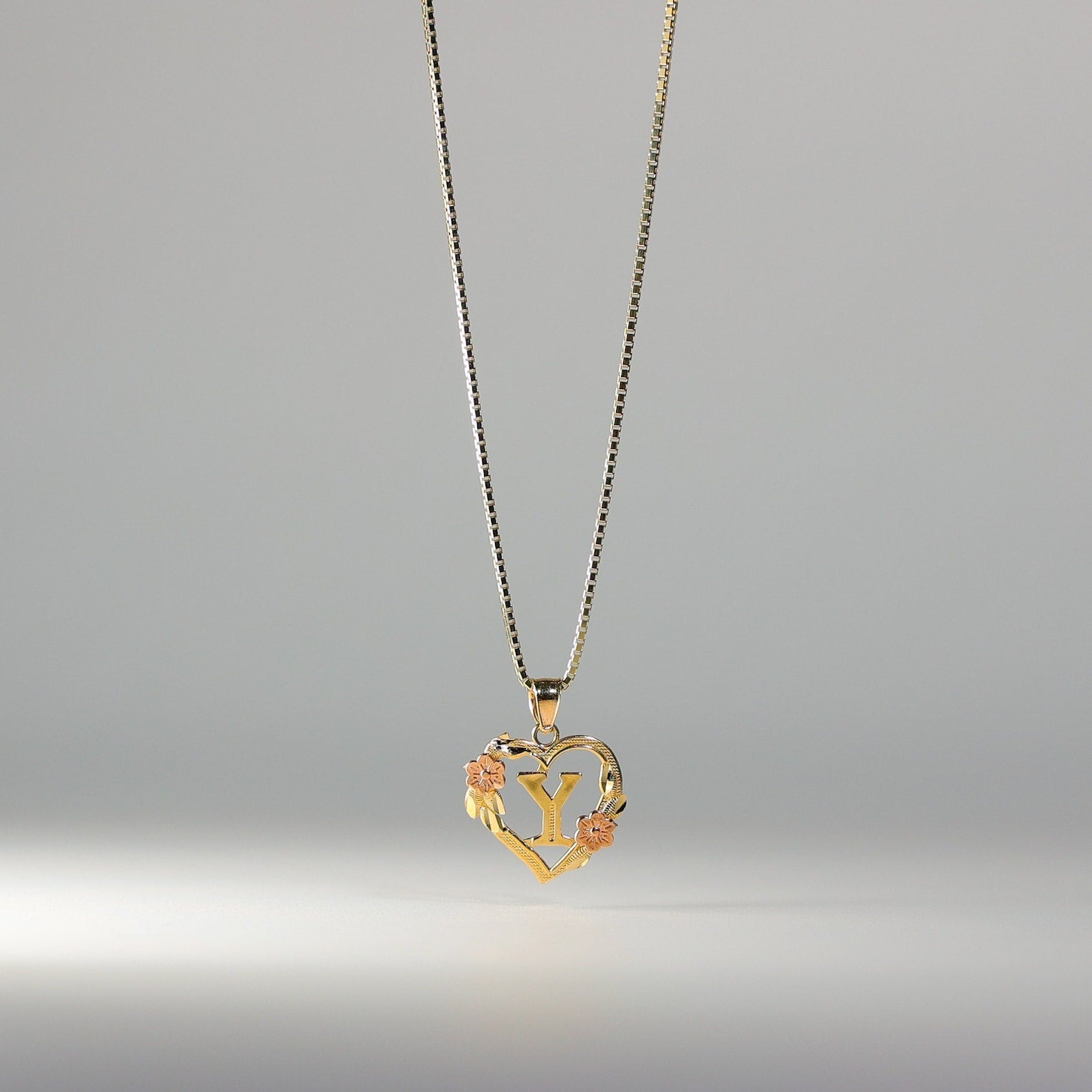 Gold Heart Initial Y Pendant | A-Z Pendants - Charlie & Co. Jewelry