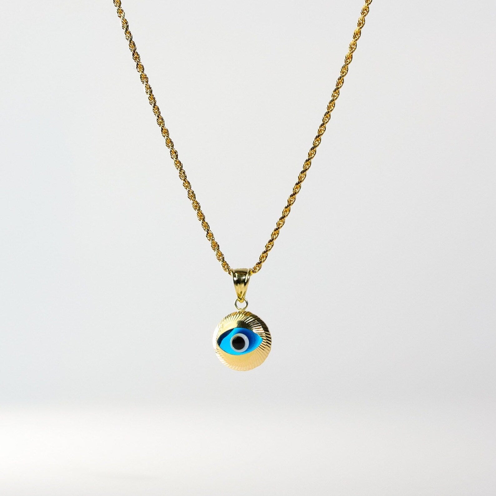 Gold Evil Eye Round Hamsa Pendant - Charlie & Co. Jewelry