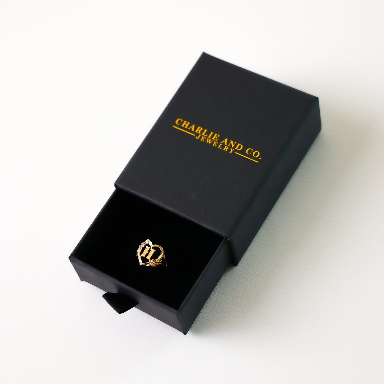 14K Gold Heart & Rose Initial "H" Ring - Charlie & Co. Jewelry