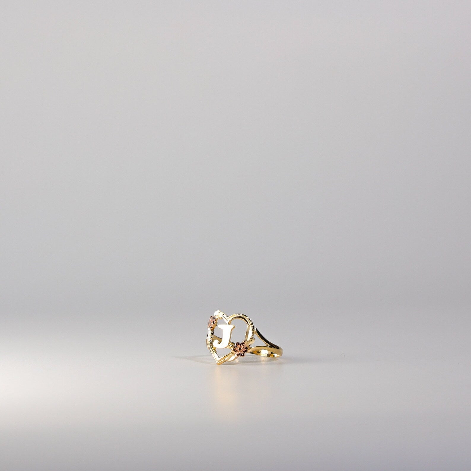 14K Gold Heart & Rose Initial "J" Ring - Charlie & Co. Jewelry