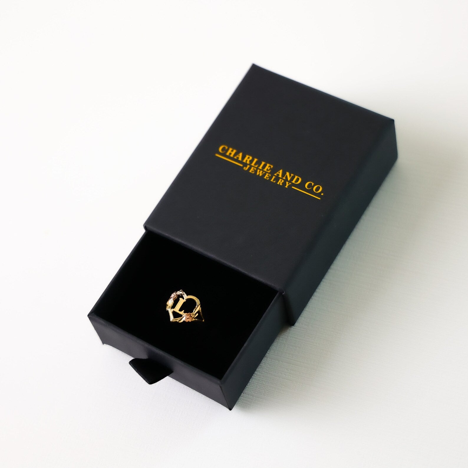 14K Gold Heart & Rose Initial "L" Ring - Charlie & Co. Jewelry