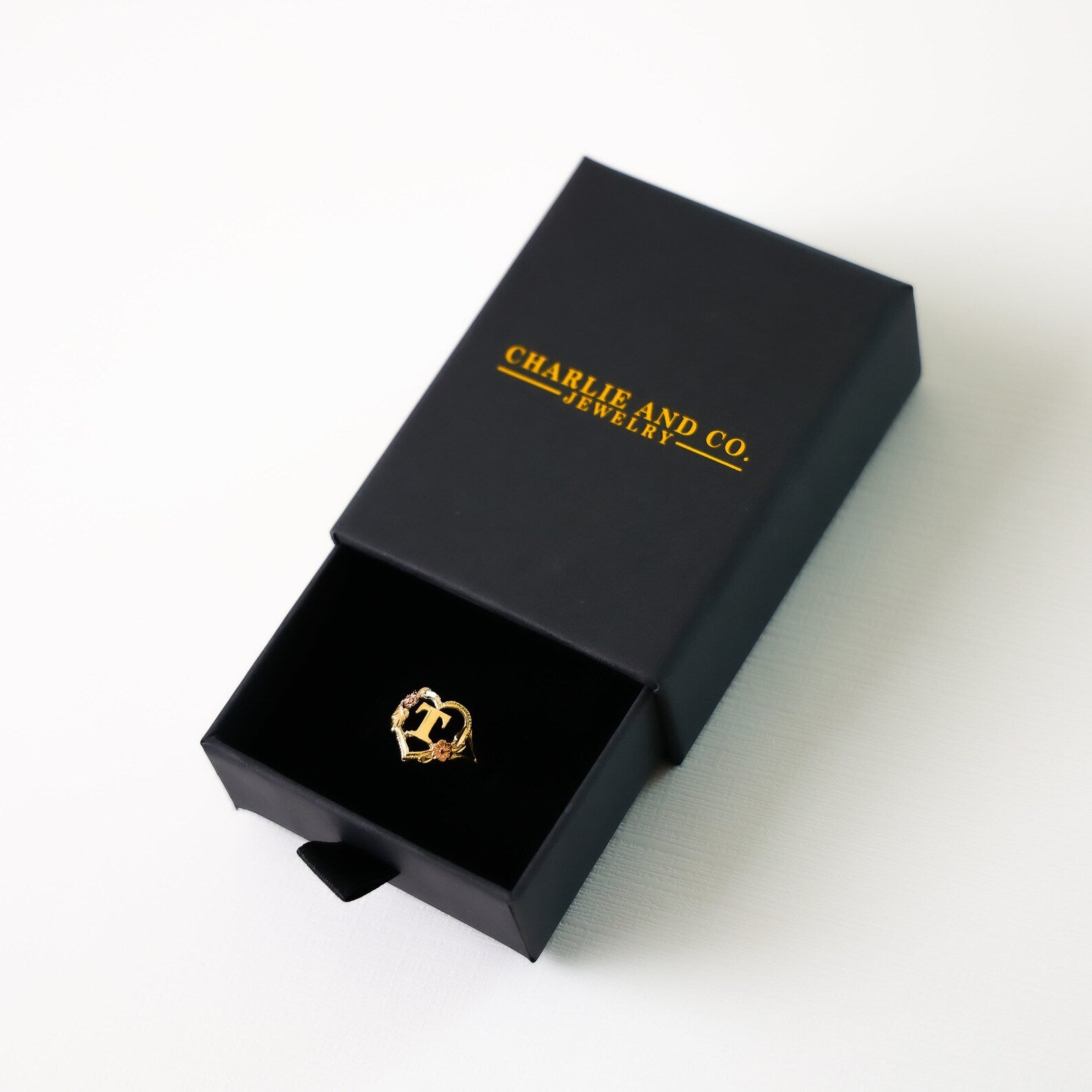 14K Gold Heart & Rose Initial "T" Ring - Charlie & Co. Jewelry