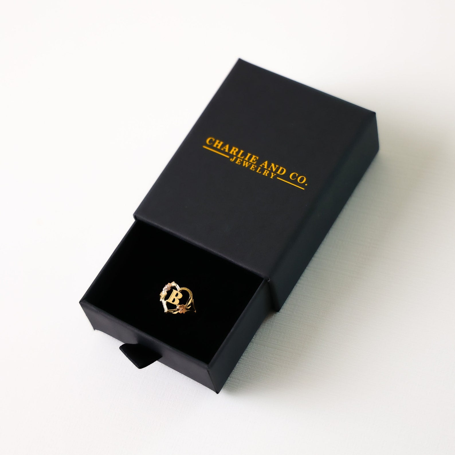 14K Gold Heart & Rose Initial "B" Ring - Charlie & Co. Jewelry