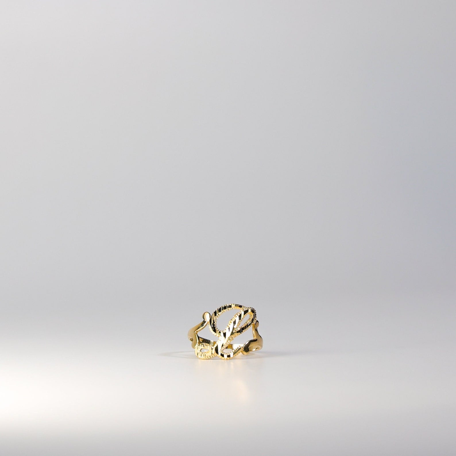 14K Gold Cursive Initial "L" Ring - Charlie & Co. Jewelry