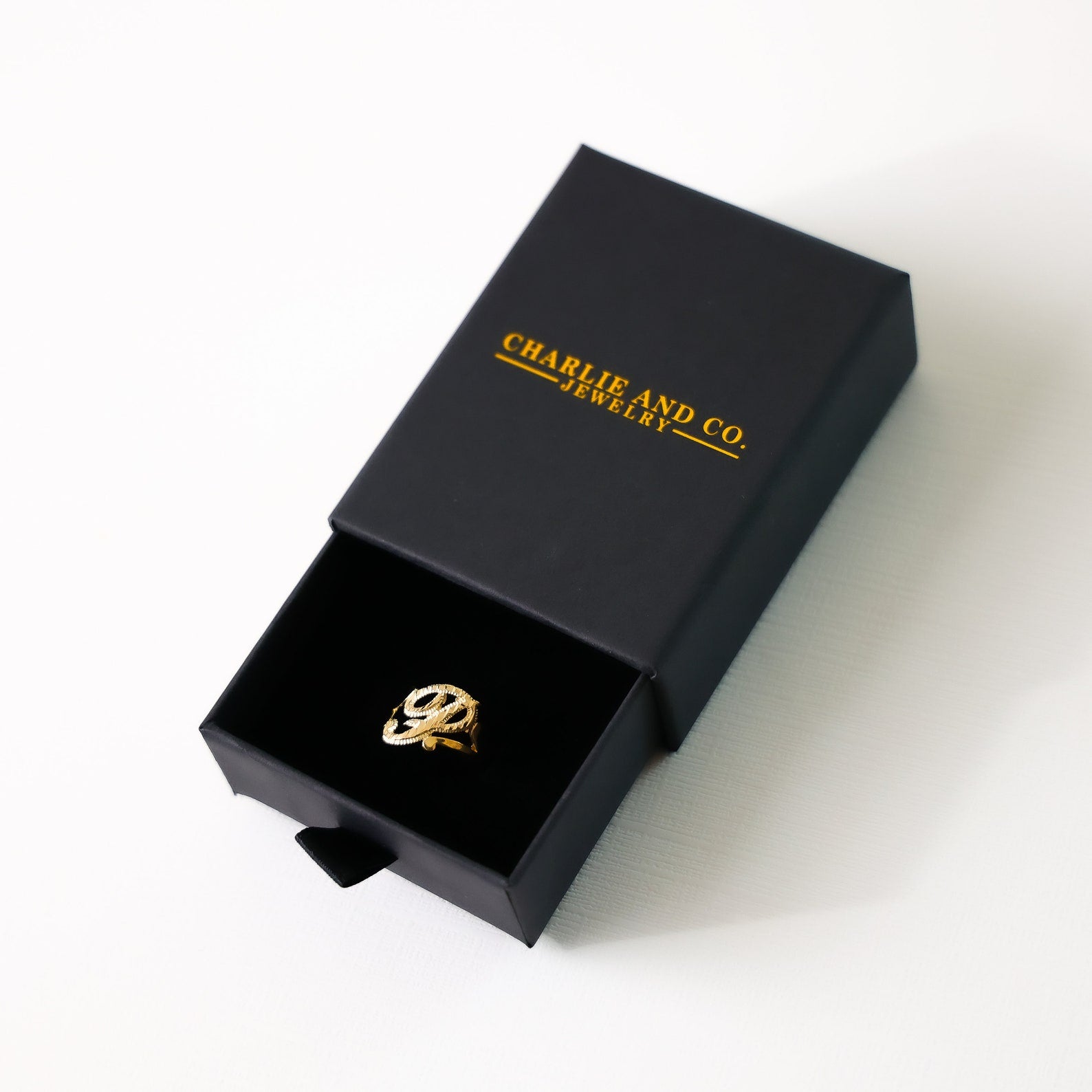 14K Gold Cursive Initial "P" Ring - Charlie & Co. Jewelry