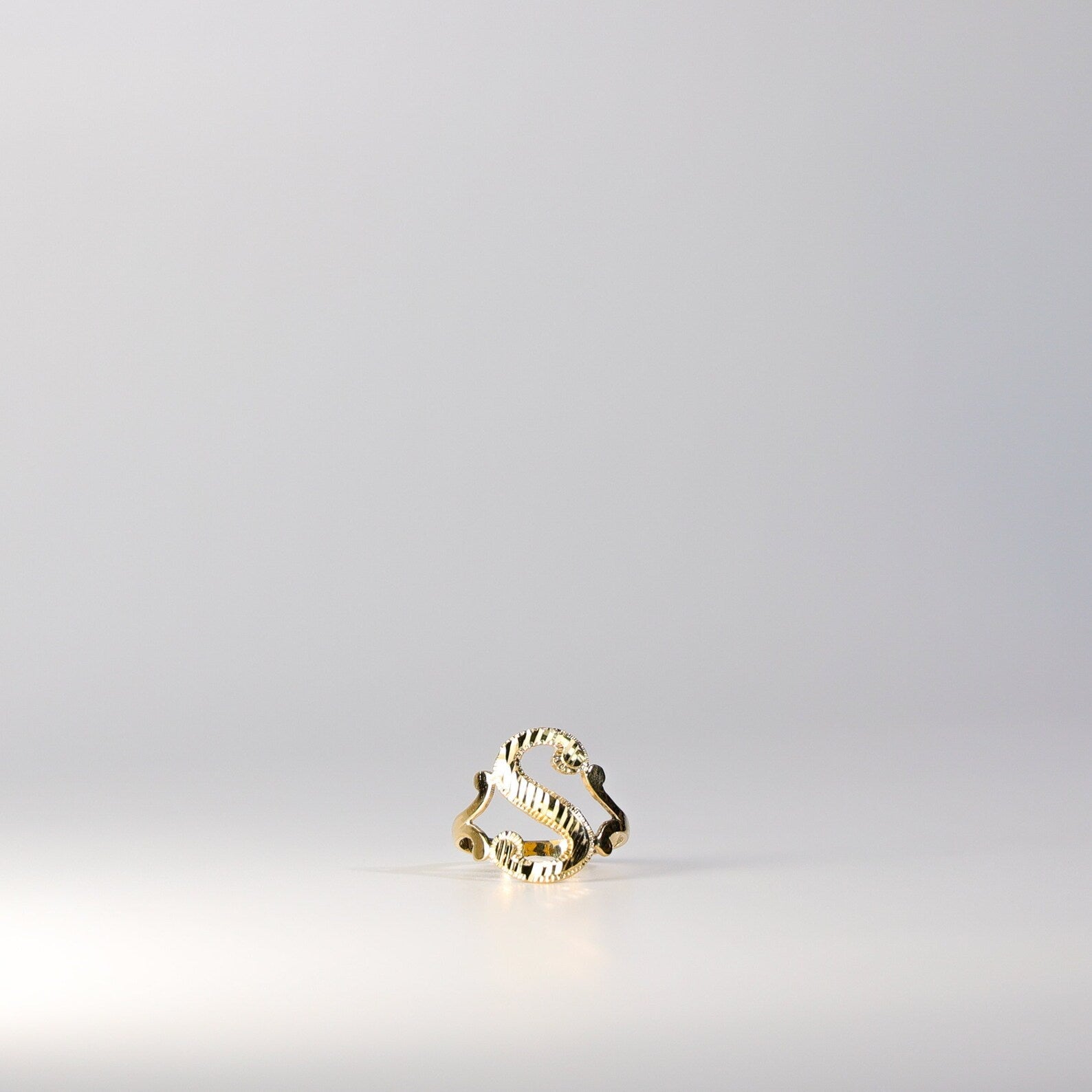 14K Gold Cursive Initial "S" Ring - Charlie & Co. Jewelry