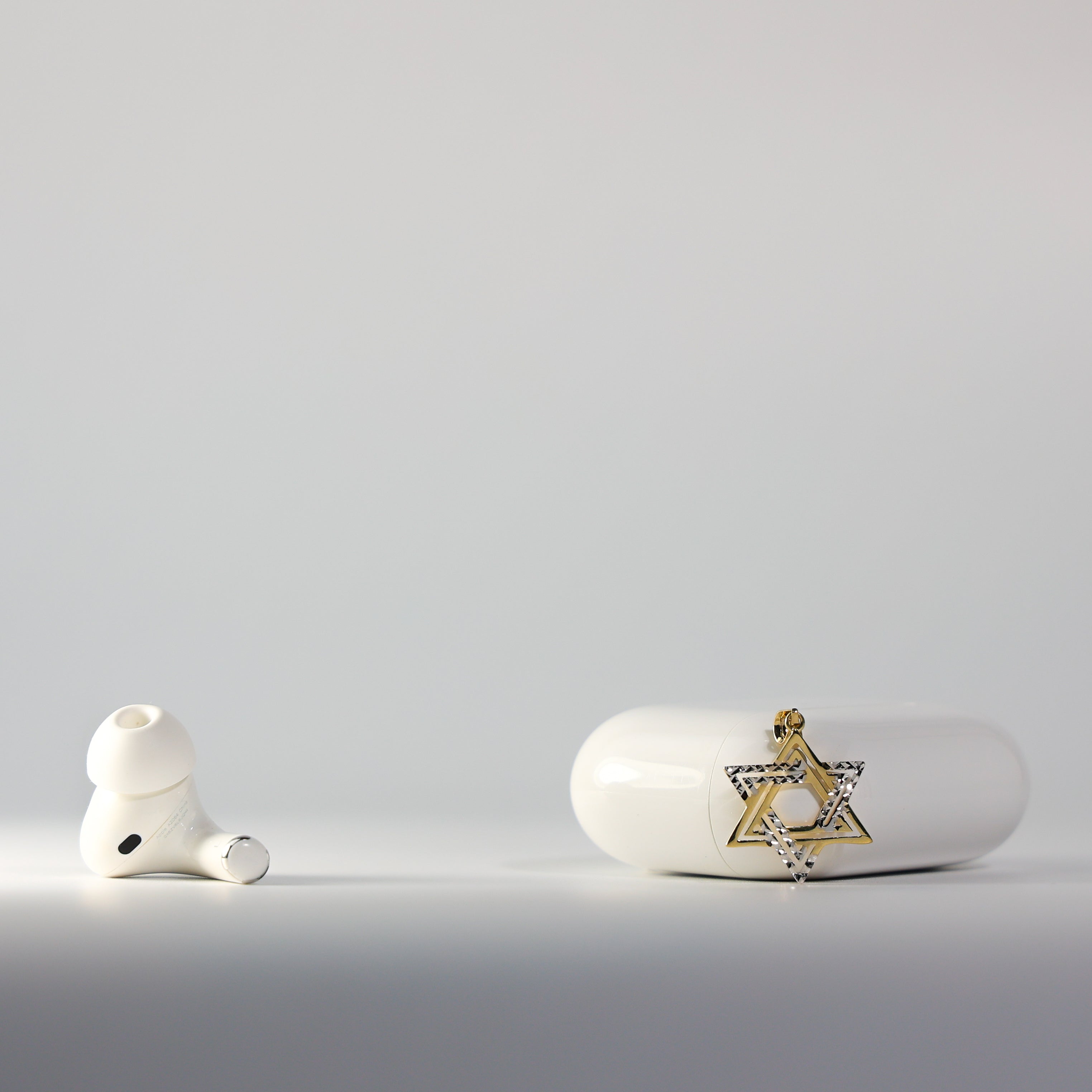 Gold Star of David Pendant Model-2239 - Charlie & Co. Jewelry